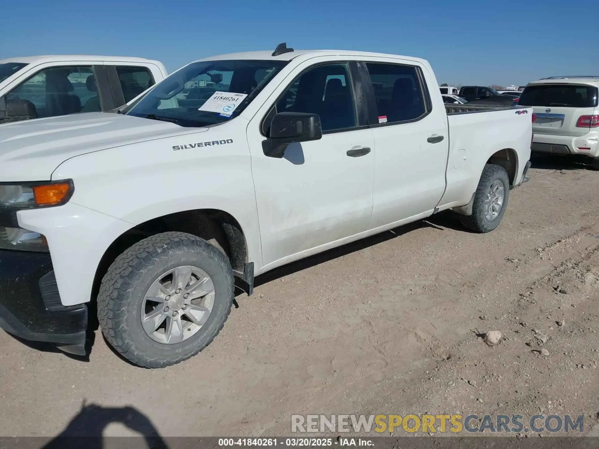 2 Photograph of a damaged car 3GCUYAEF0LG155189 CHEVROLET SILVERADO 1500 2020