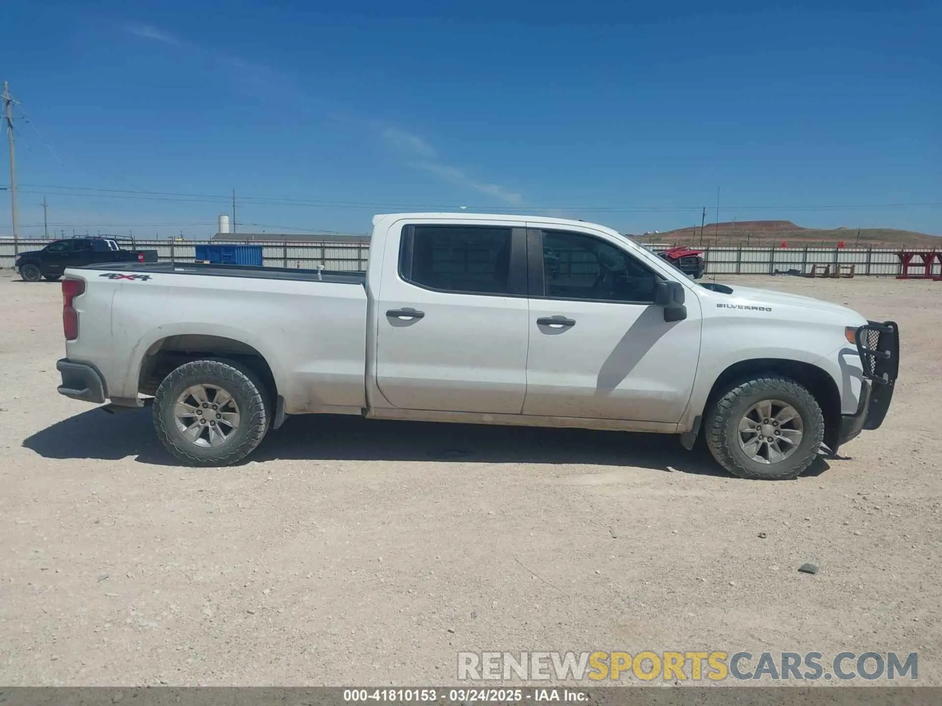 13 Photograph of a damaged car 3GCUYAEF4LG302078 CHEVROLET SILVERADO 1500 2020
