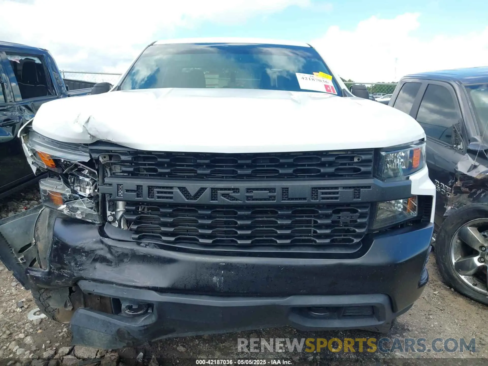 12 Photograph of a damaged car 3GCUYAEF5LG177298 CHEVROLET SILVERADO 1500 2020
