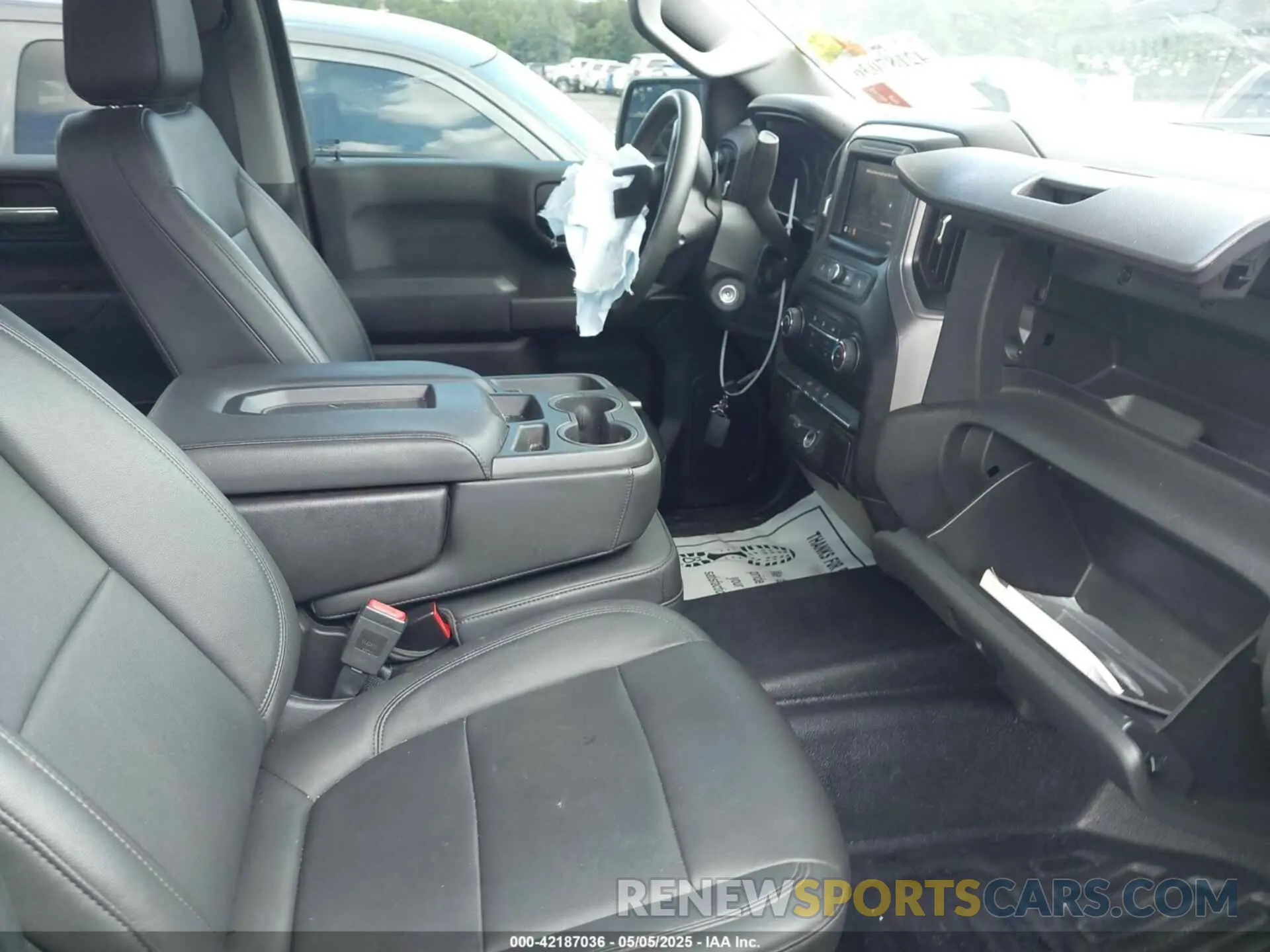 5 Photograph of a damaged car 3GCUYAEF5LG177298 CHEVROLET SILVERADO 1500 2020