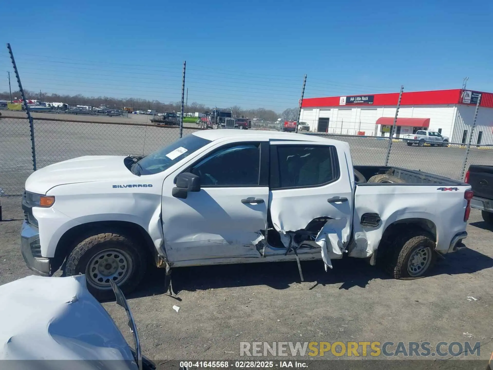 14 Photograph of a damaged car 3GCUYAEF7LG201472 CHEVROLET SILVERADO 1500 2020