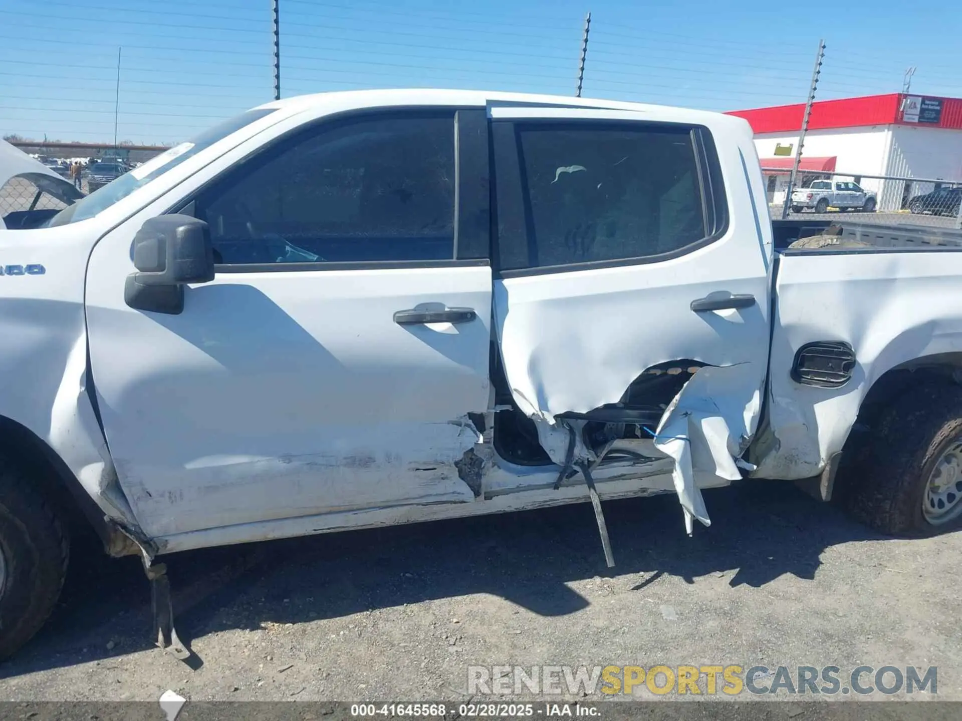 6 Photograph of a damaged car 3GCUYAEF7LG201472 CHEVROLET SILVERADO 1500 2020
