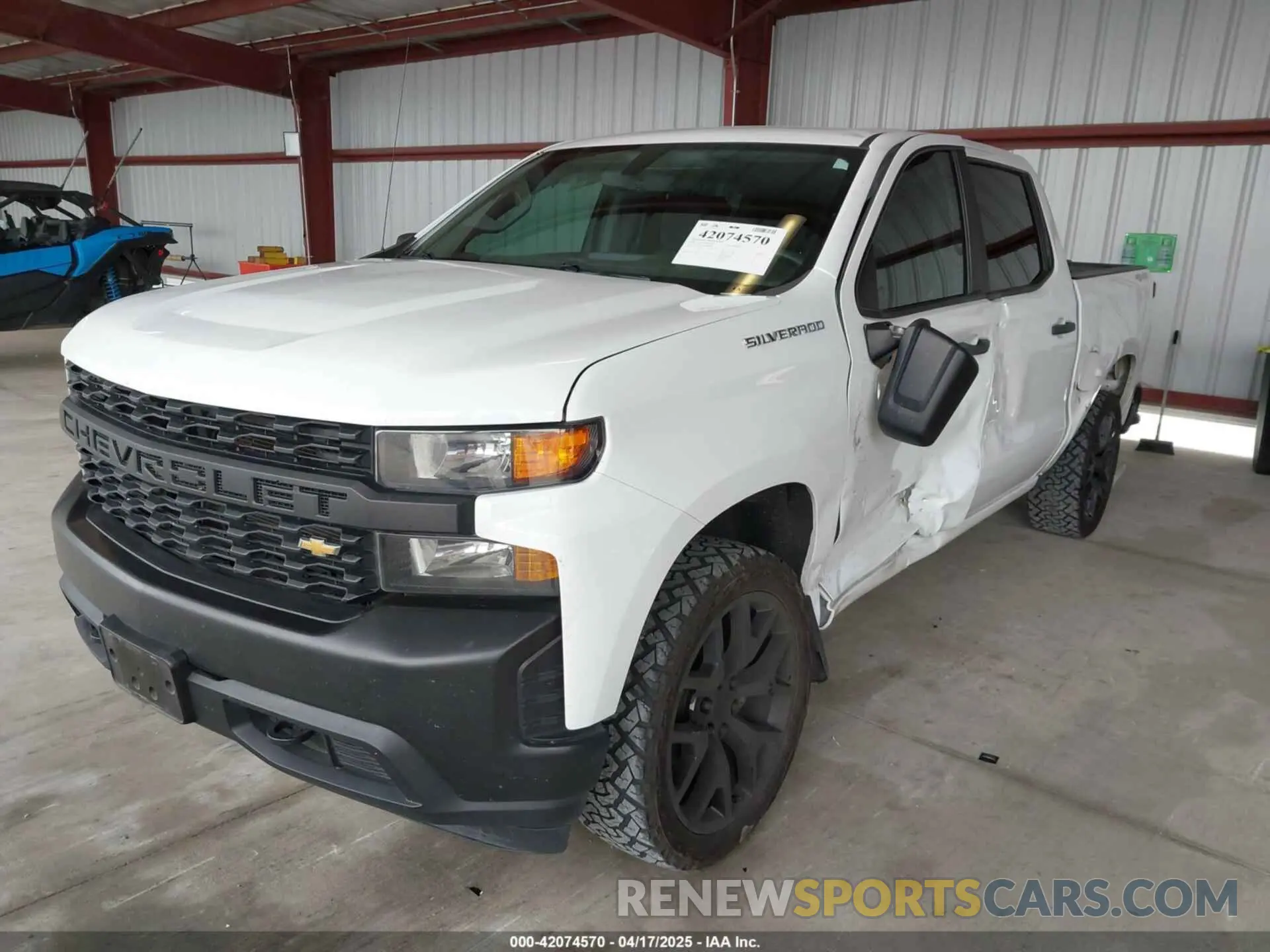2 Photograph of a damaged car 3GCUYAEFXLG260807 CHEVROLET SILVERADO 1500 2020