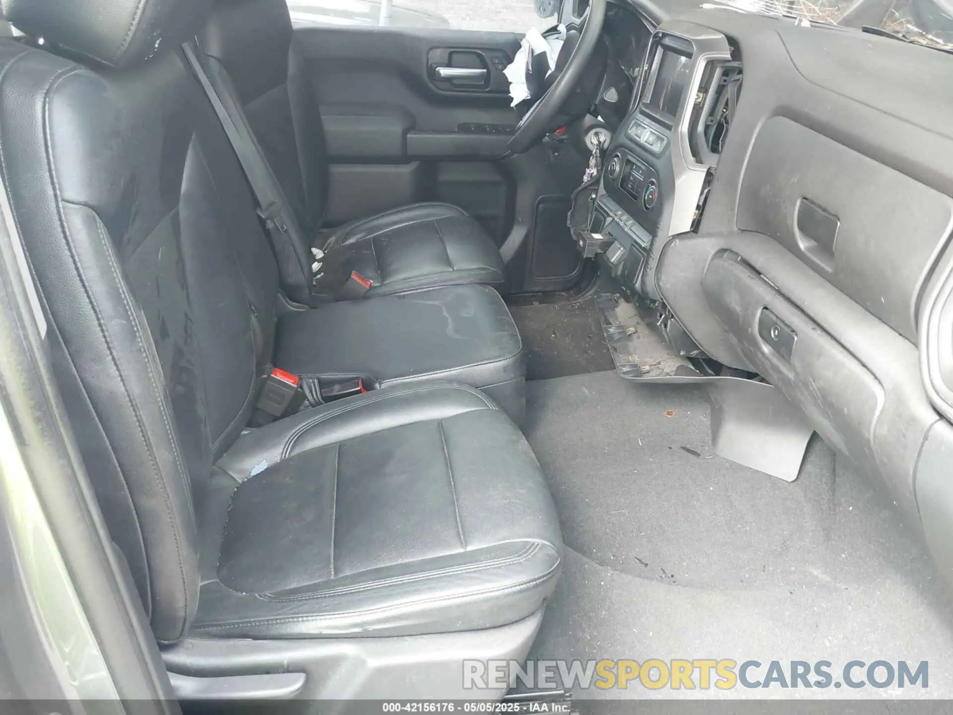 5 Photograph of a damaged car 3GCUYBEF1LG354807 CHEVROLET SILVERADO 1500 2020