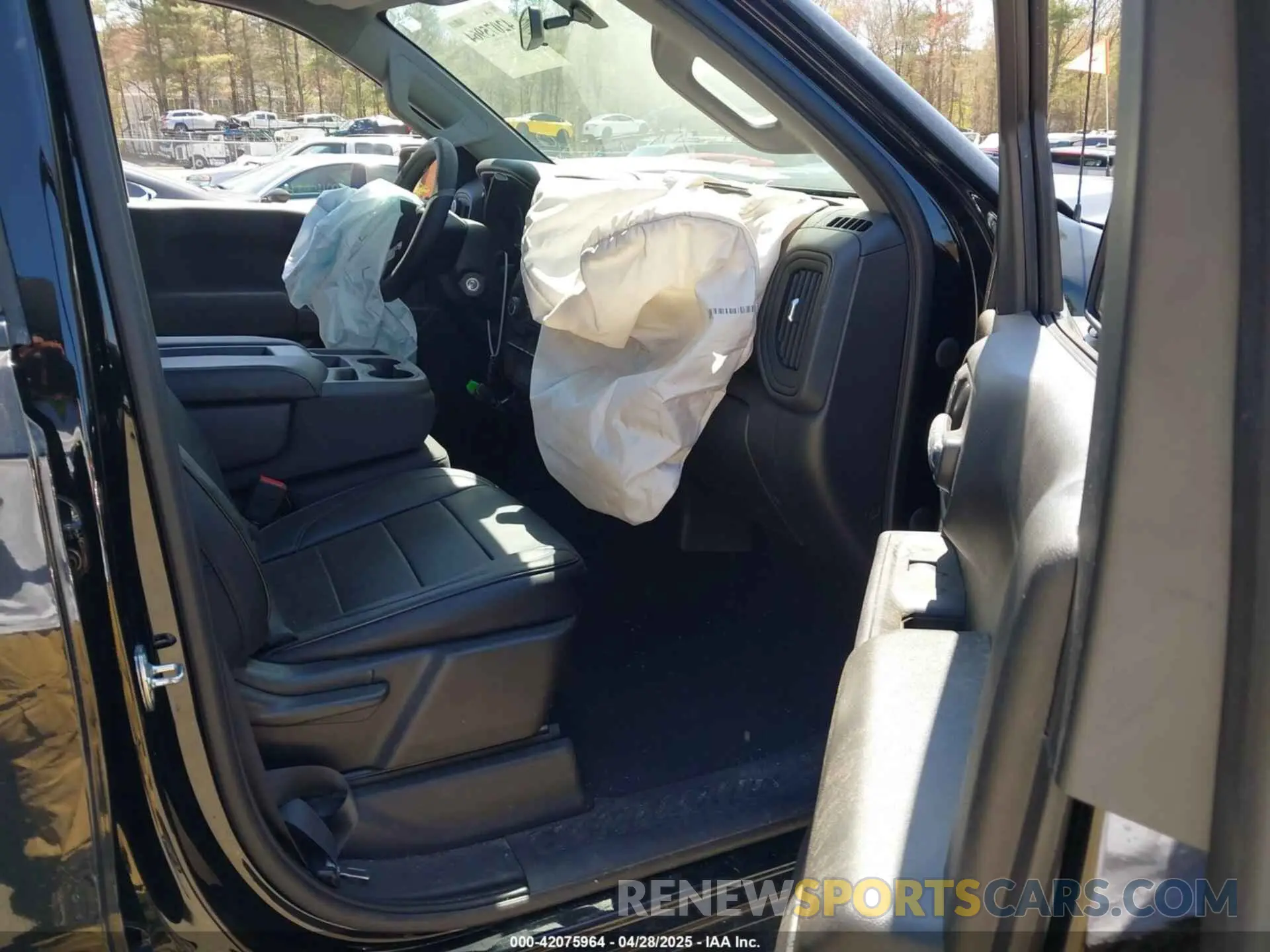 5 Photograph of a damaged car 3GCUYBEF2LG450848 CHEVROLET SILVERADO 1500 2020