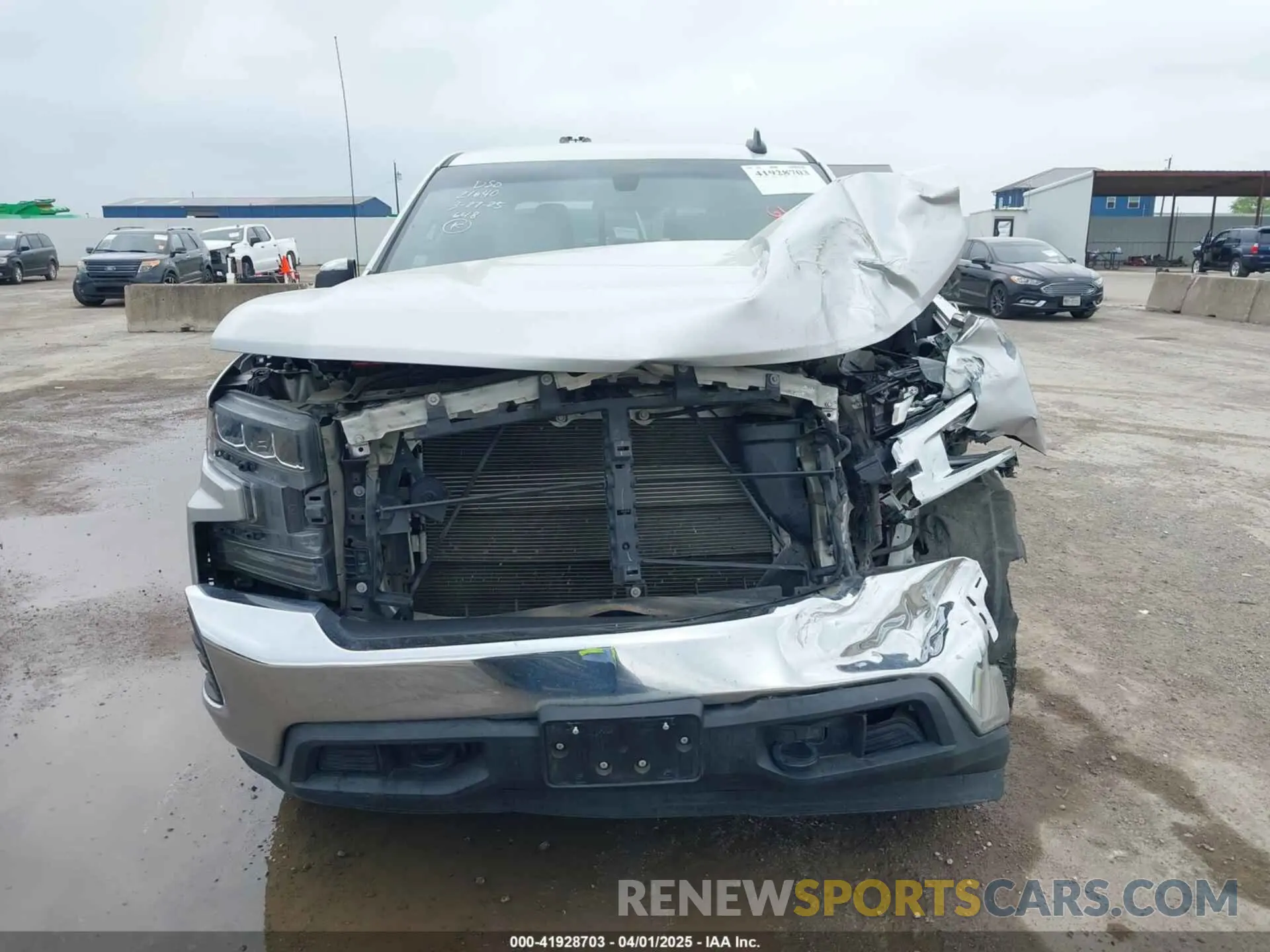 12 Photograph of a damaged car 3GCUYDED1LG407970 CHEVROLET SILVERADO 1500 2020