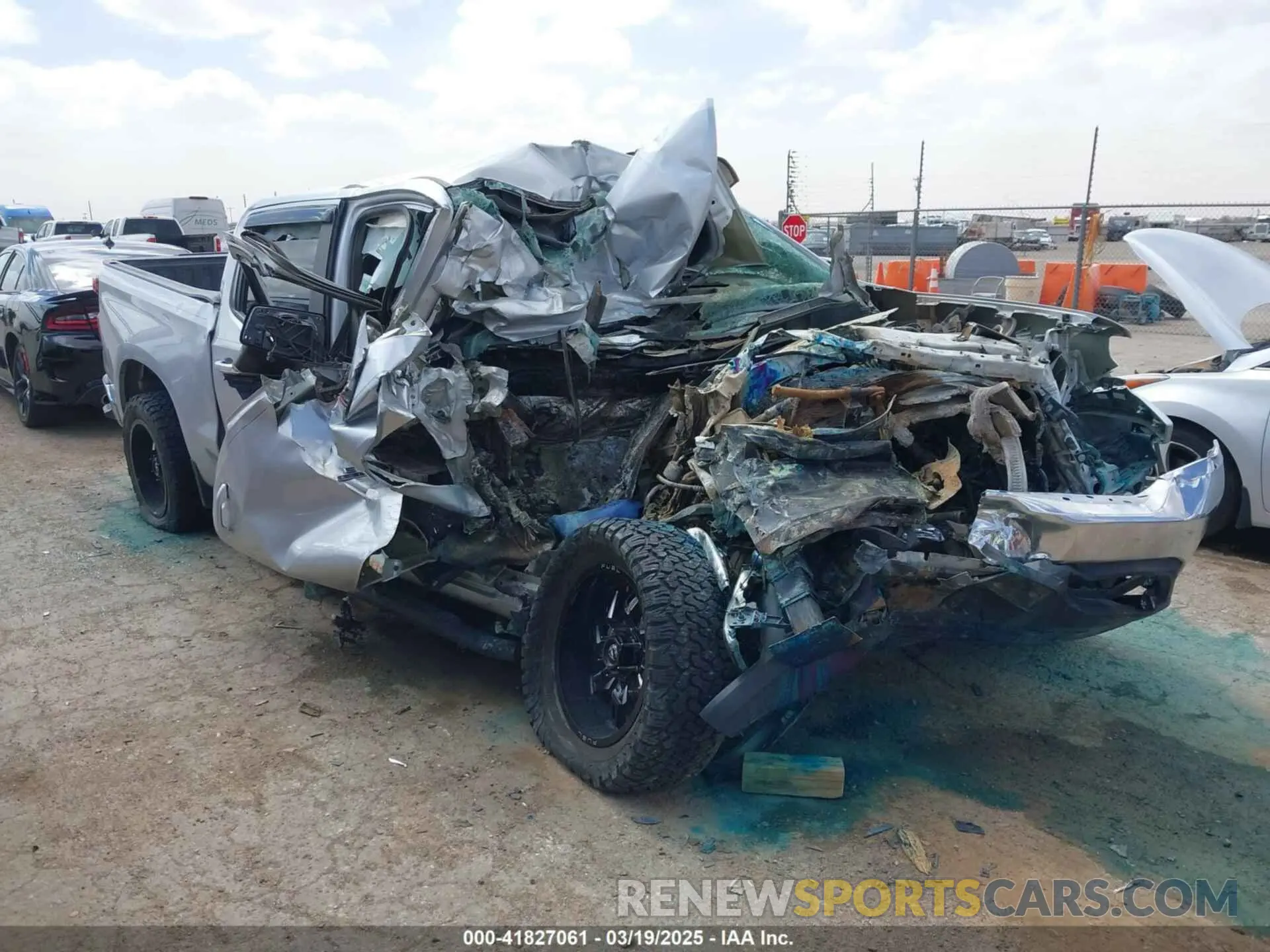 1 Photograph of a damaged car 3GCUYDED1LG426910 CHEVROLET SILVERADO 1500 2020