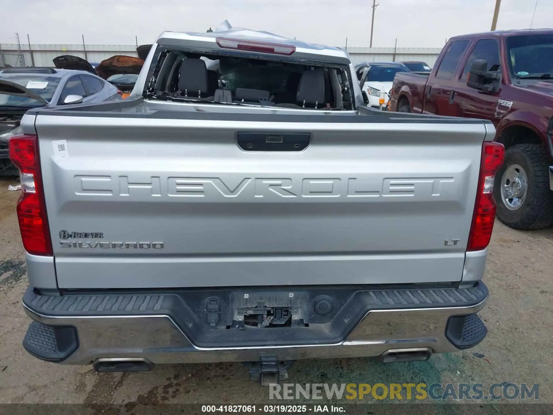 15 Photograph of a damaged car 3GCUYDED1LG426910 CHEVROLET SILVERADO 1500 2020