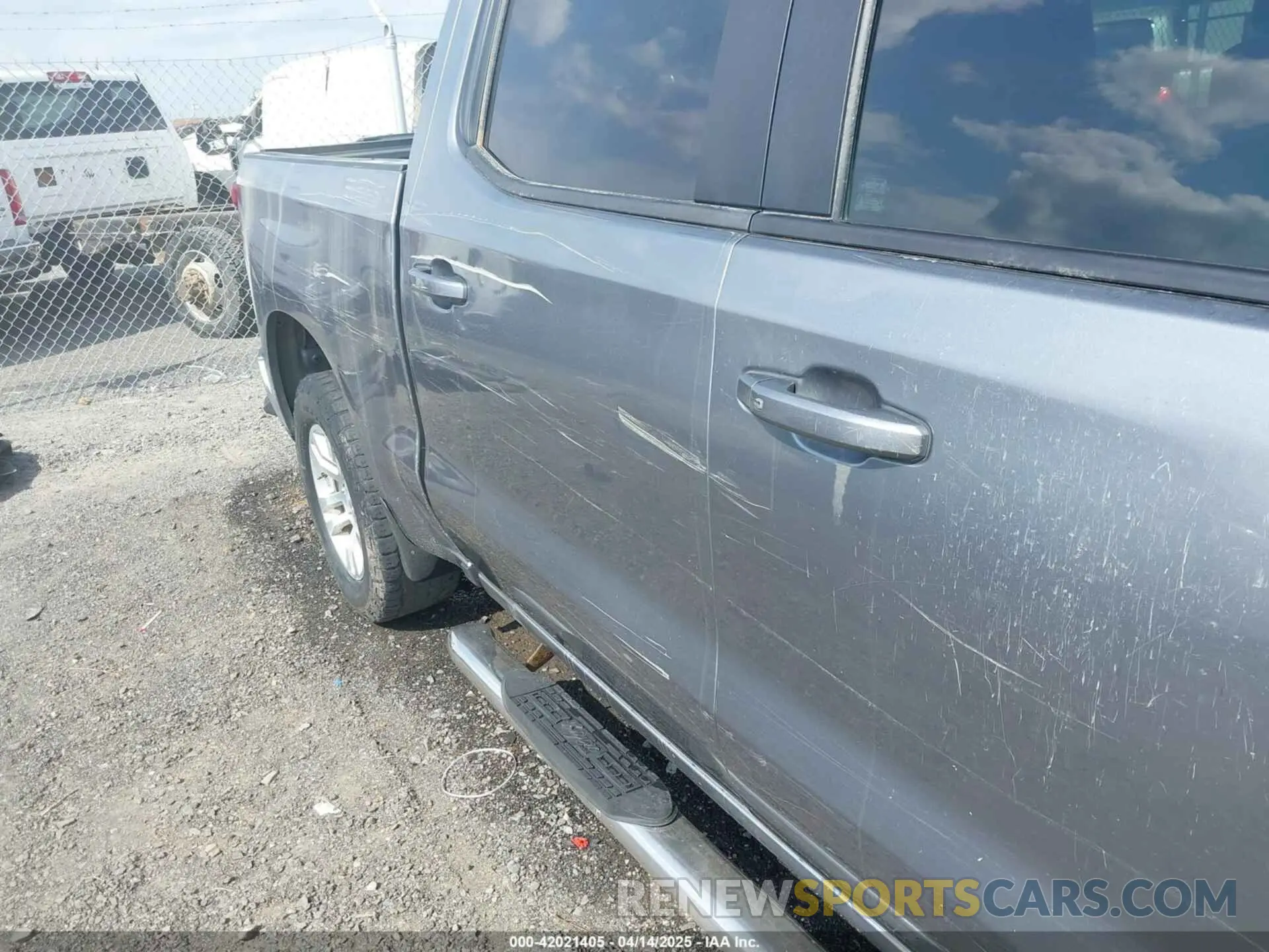 12 Photograph of a damaged car 3GCUYDED3LG193788 CHEVROLET SILVERADO 1500 2020