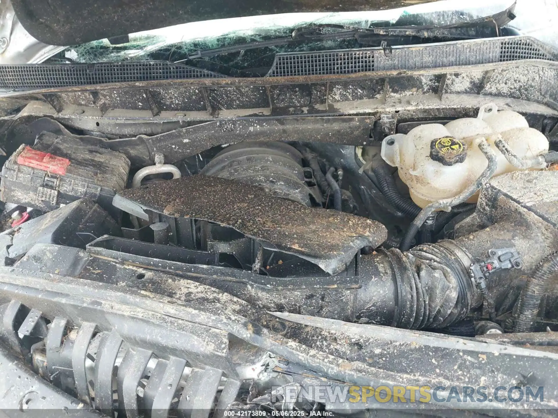 10 Photograph of a damaged car 3GCUYDED3LG258445 CHEVROLET SILVERADO 1500 2020