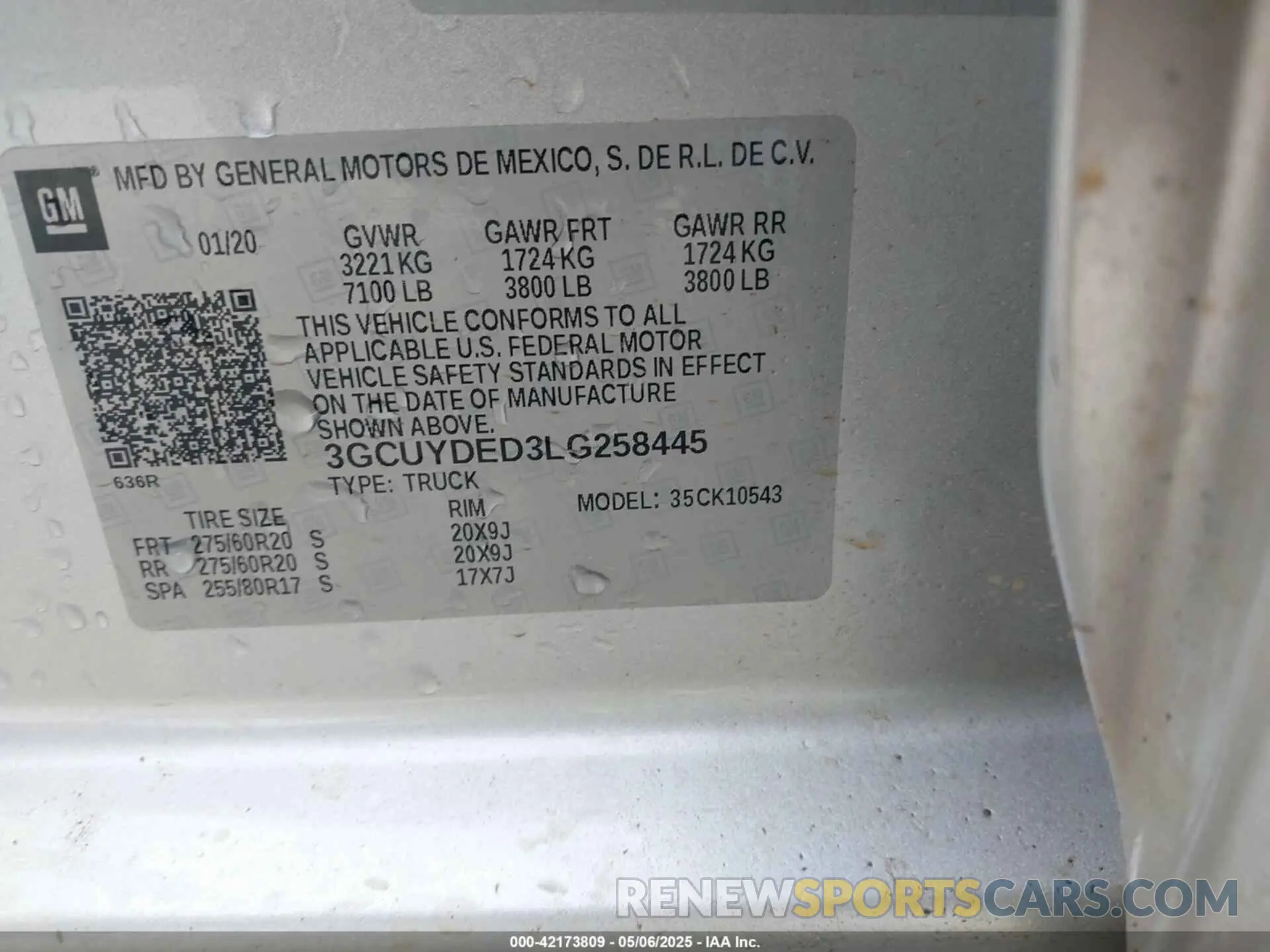 9 Photograph of a damaged car 3GCUYDED3LG258445 CHEVROLET SILVERADO 1500 2020