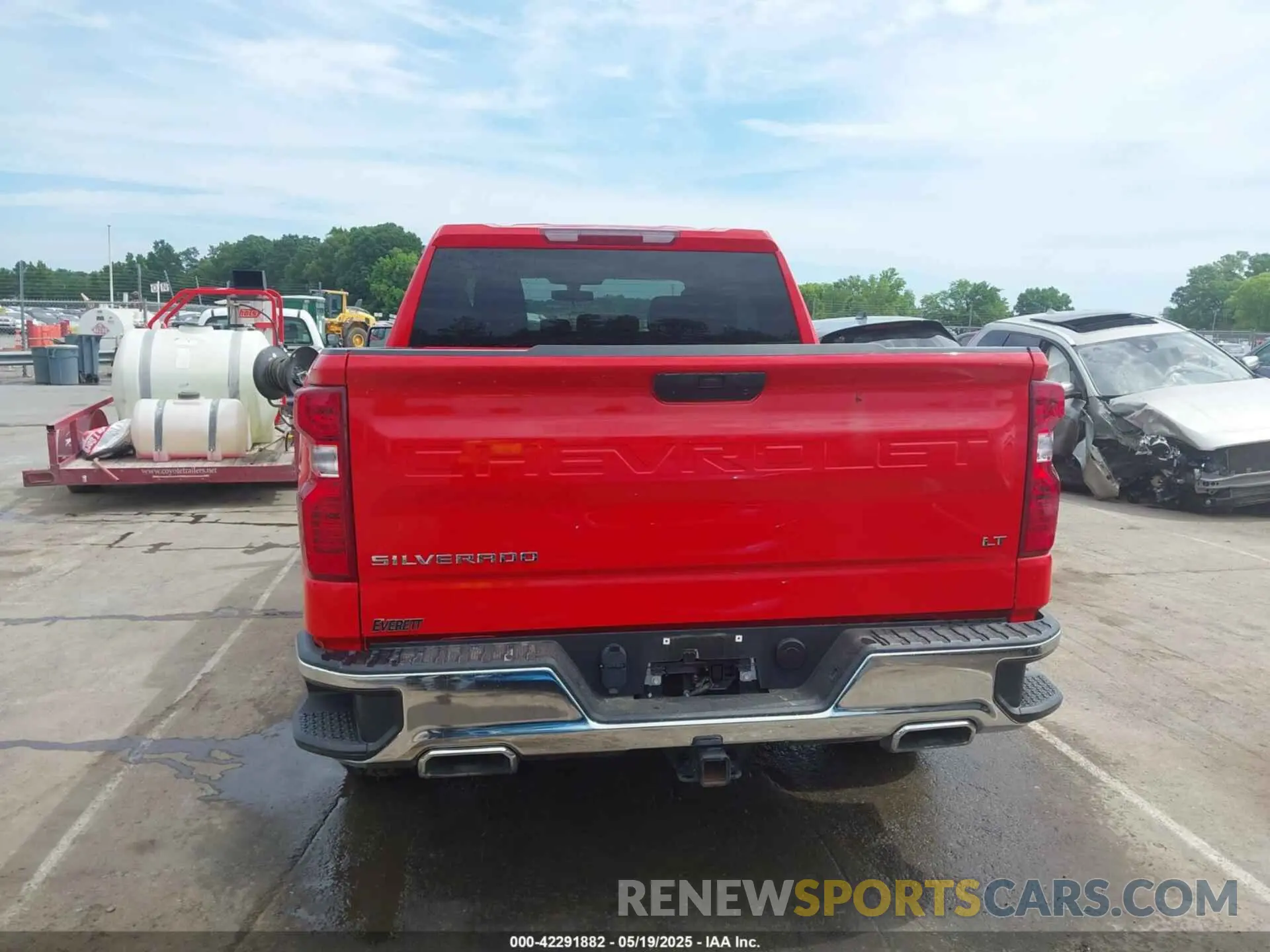 16 Photograph of a damaged car 3GCUYDED6LG418611 CHEVROLET SILVERADO 1500 2020