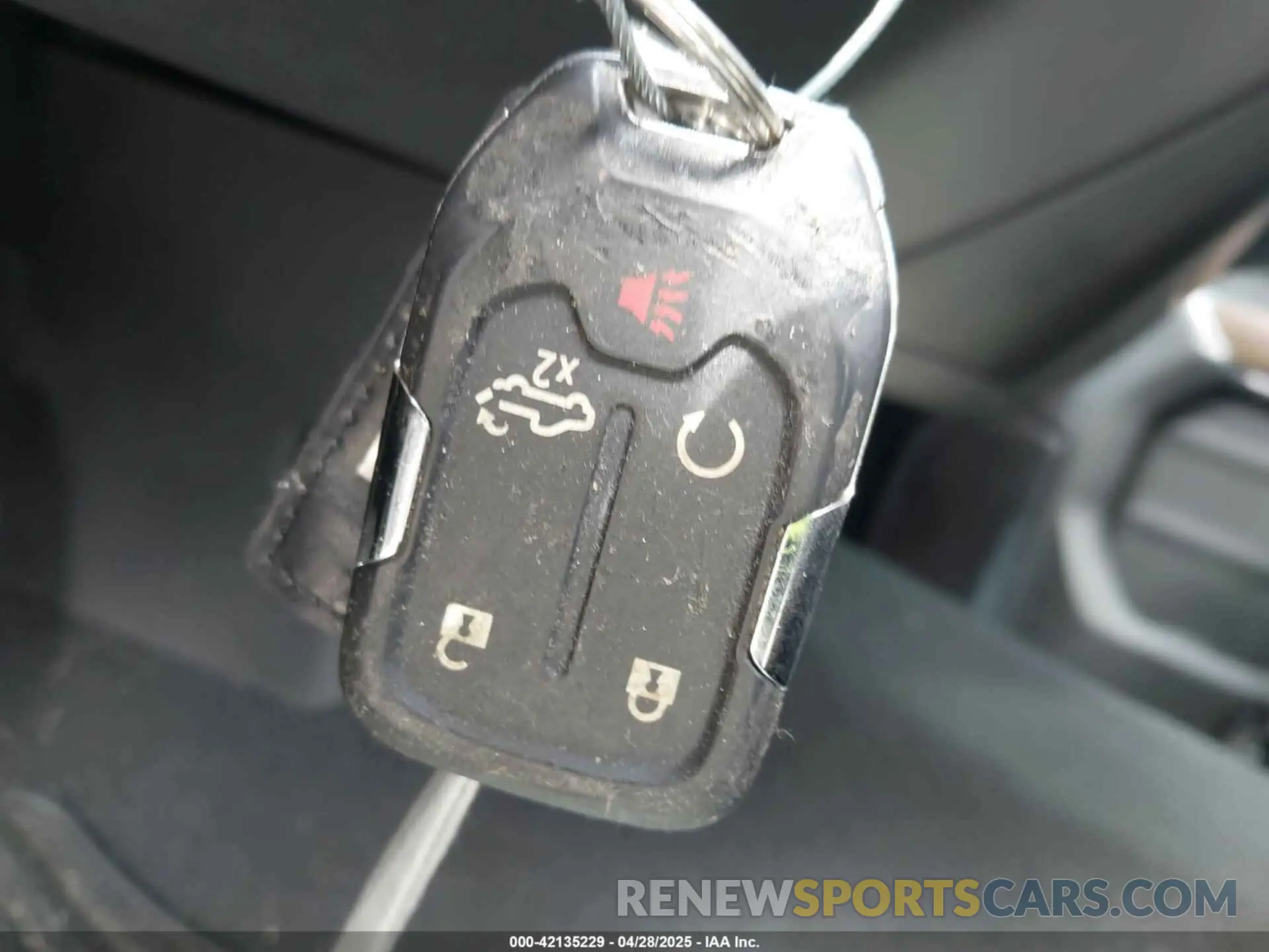 11 Photograph of a damaged car 3GCUYDED7LG274258 CHEVROLET SILVERADO 1500 2020