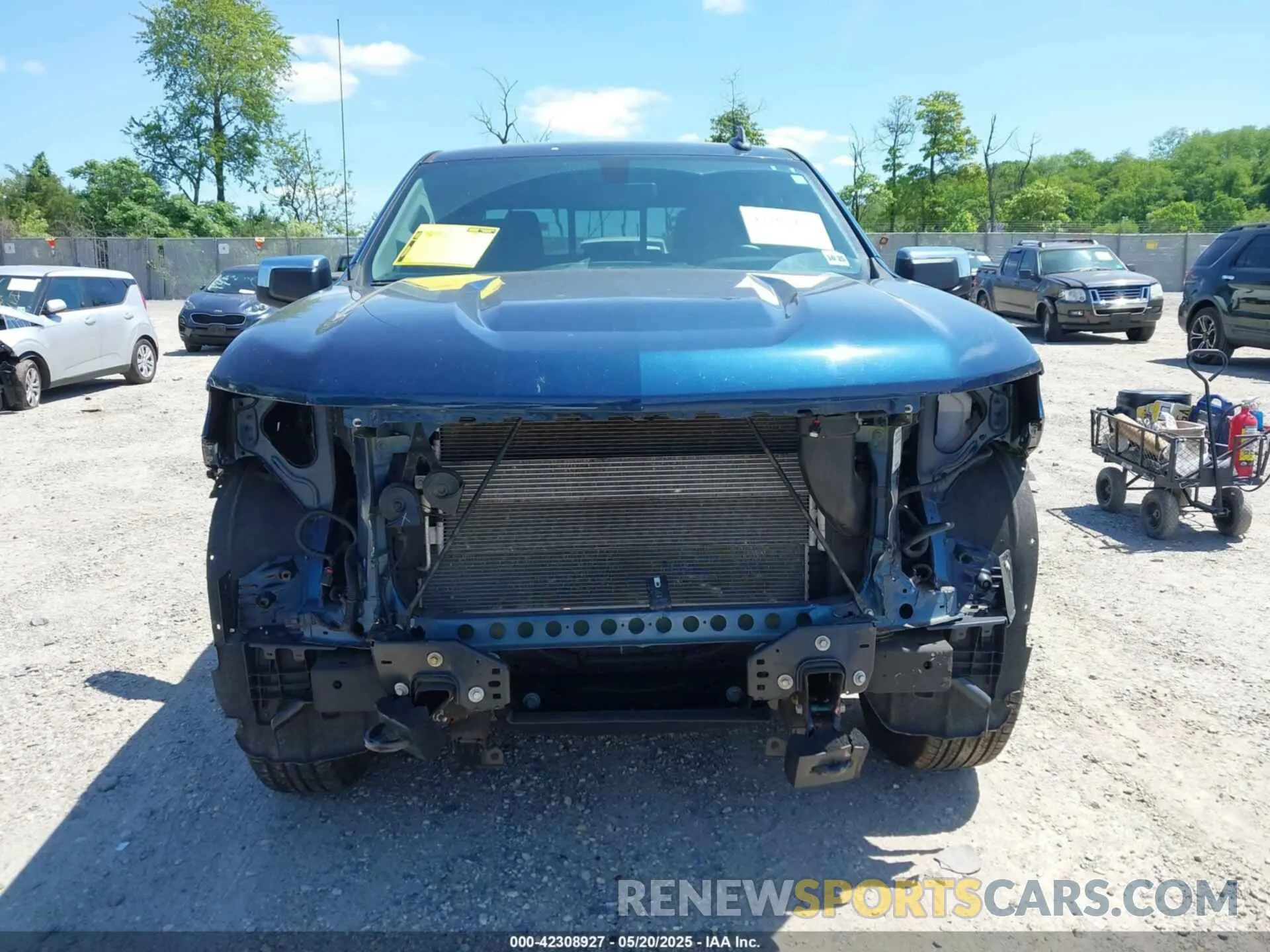12 Photograph of a damaged car 3GCUYDED7LG406452 CHEVROLET SILVERADO 1500 2020