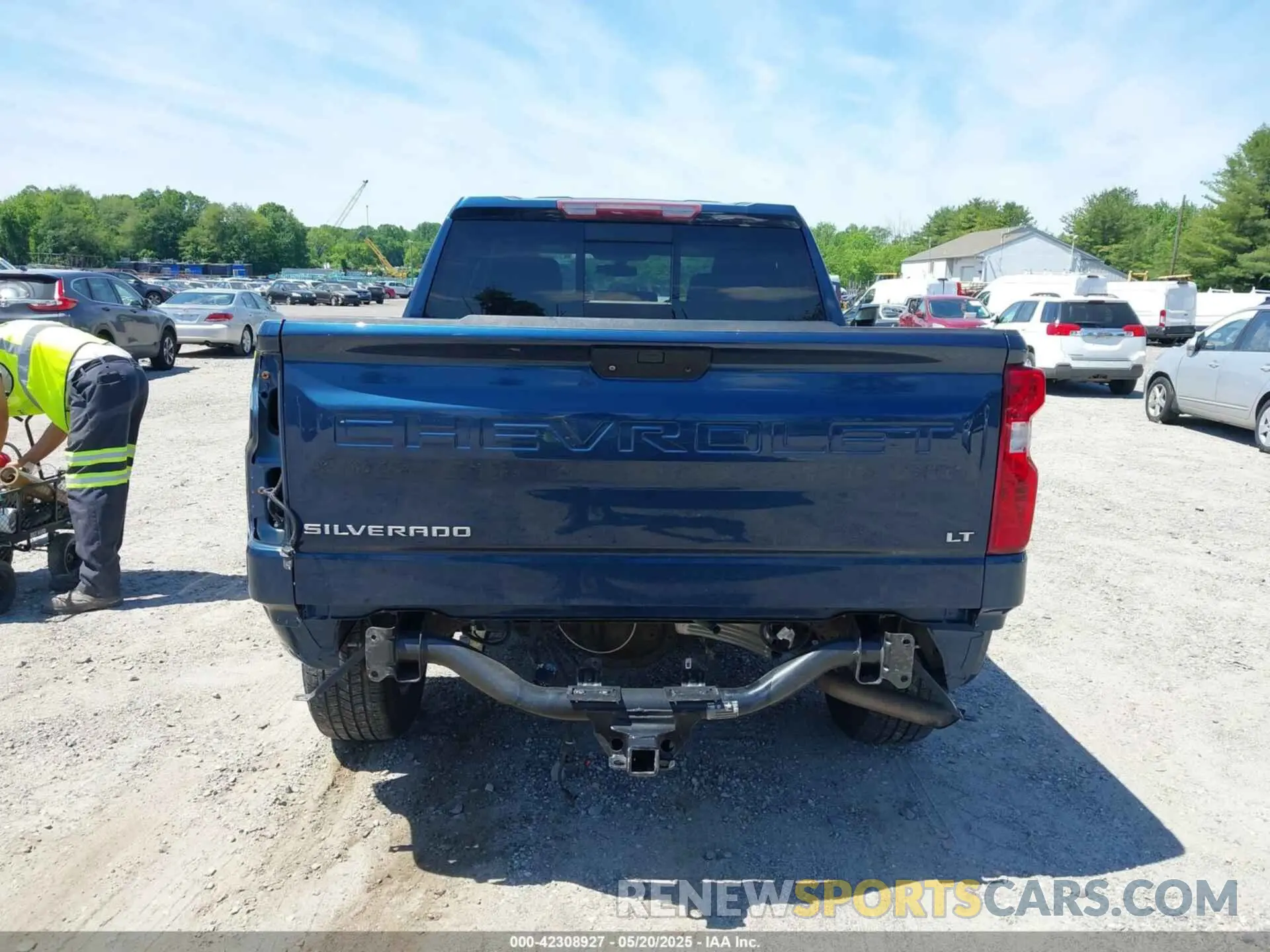 16 Photograph of a damaged car 3GCUYDED7LG406452 CHEVROLET SILVERADO 1500 2020