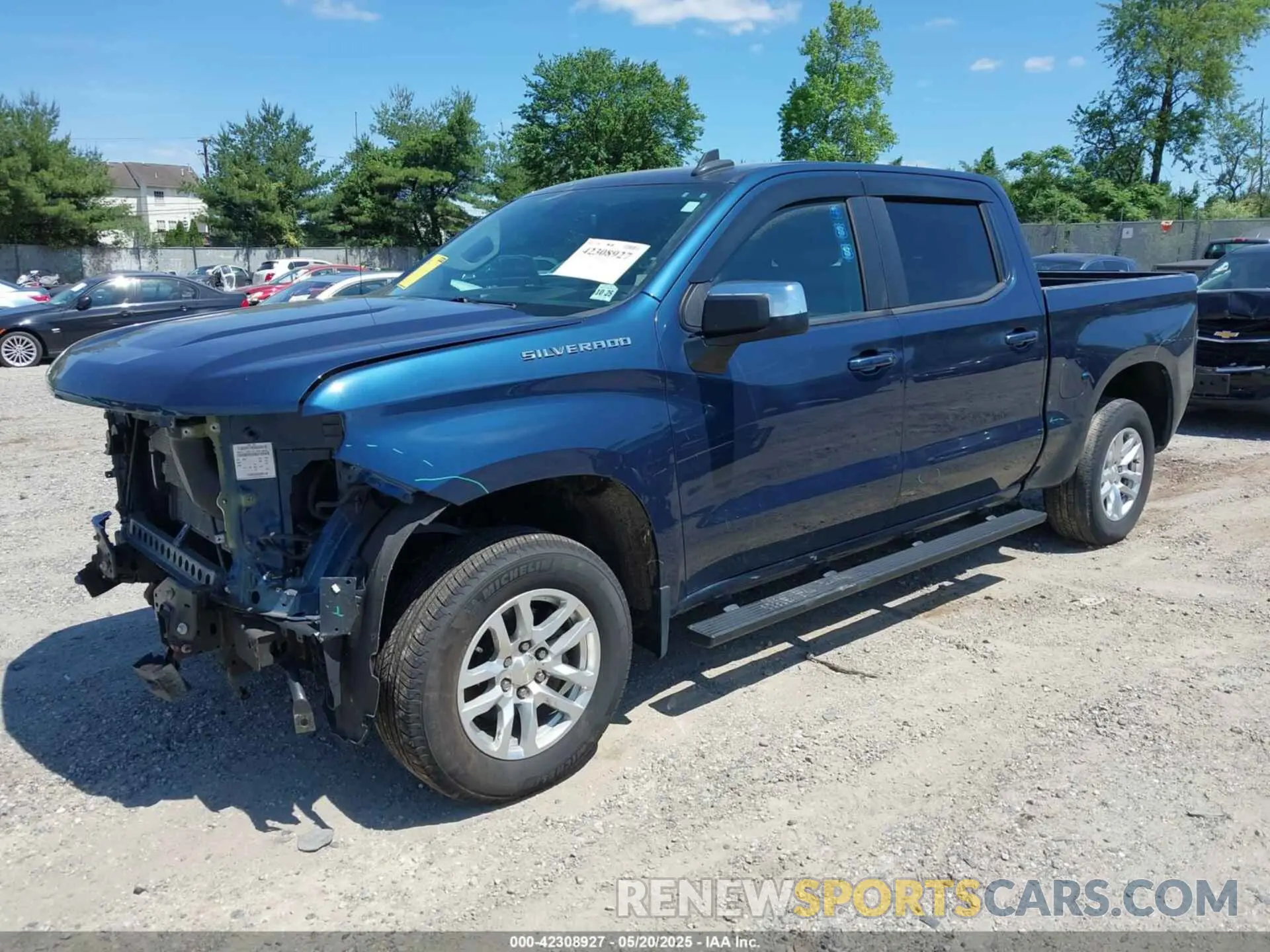 2 Photograph of a damaged car 3GCUYDED7LG406452 CHEVROLET SILVERADO 1500 2020