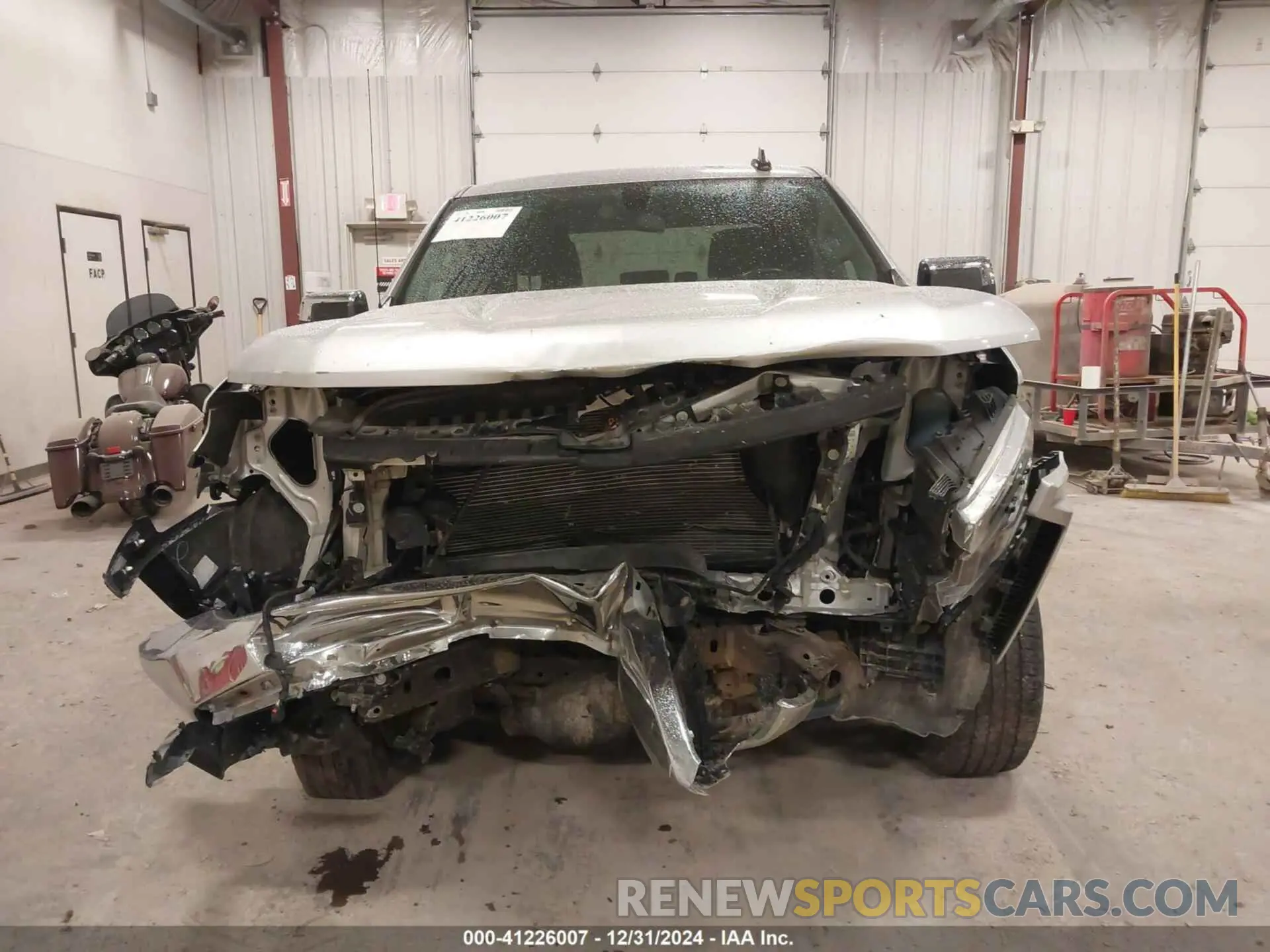 12 Photograph of a damaged car 3GCUYDED8LG185492 CHEVROLET SILVERADO 1500 2020