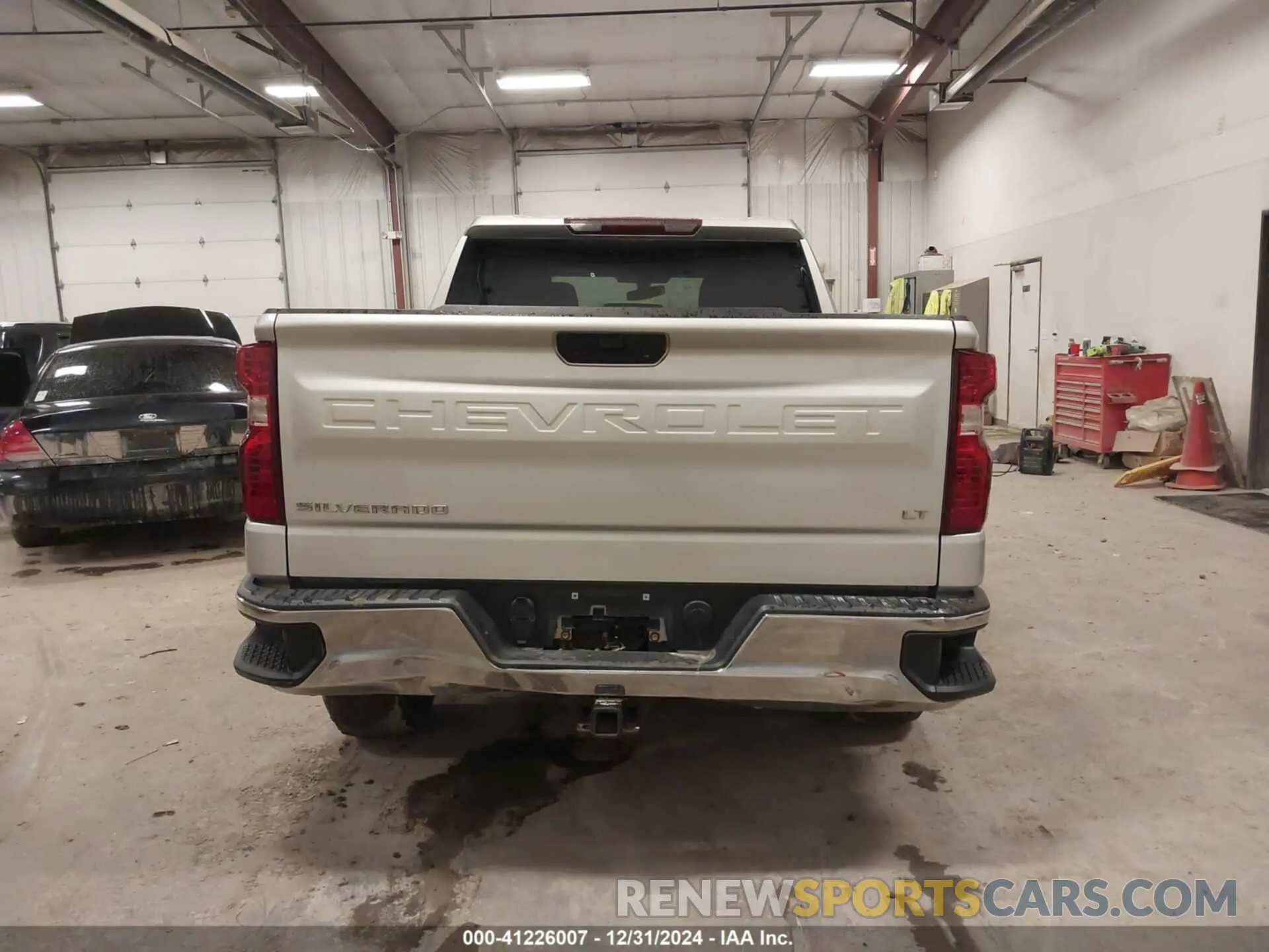 16 Photograph of a damaged car 3GCUYDED8LG185492 CHEVROLET SILVERADO 1500 2020