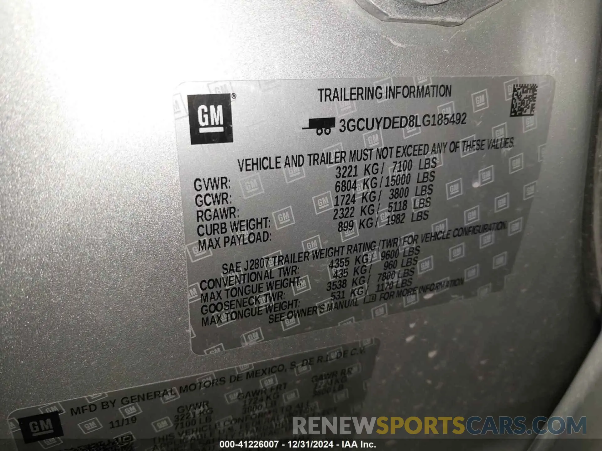 9 Photograph of a damaged car 3GCUYDED8LG185492 CHEVROLET SILVERADO 1500 2020