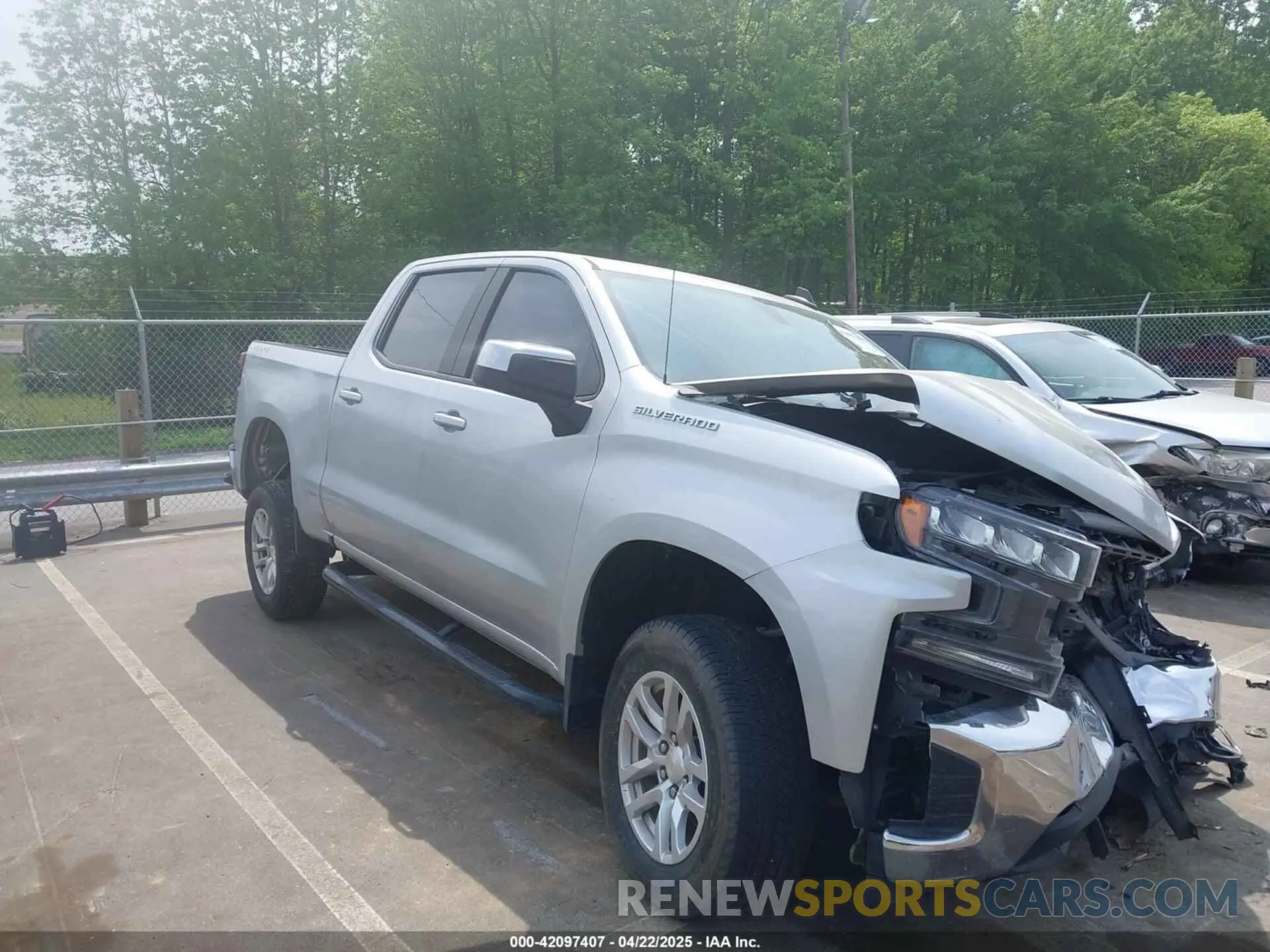 1 Photograph of a damaged car 3GCUYDED9LG427576 CHEVROLET SILVERADO 1500 2020
