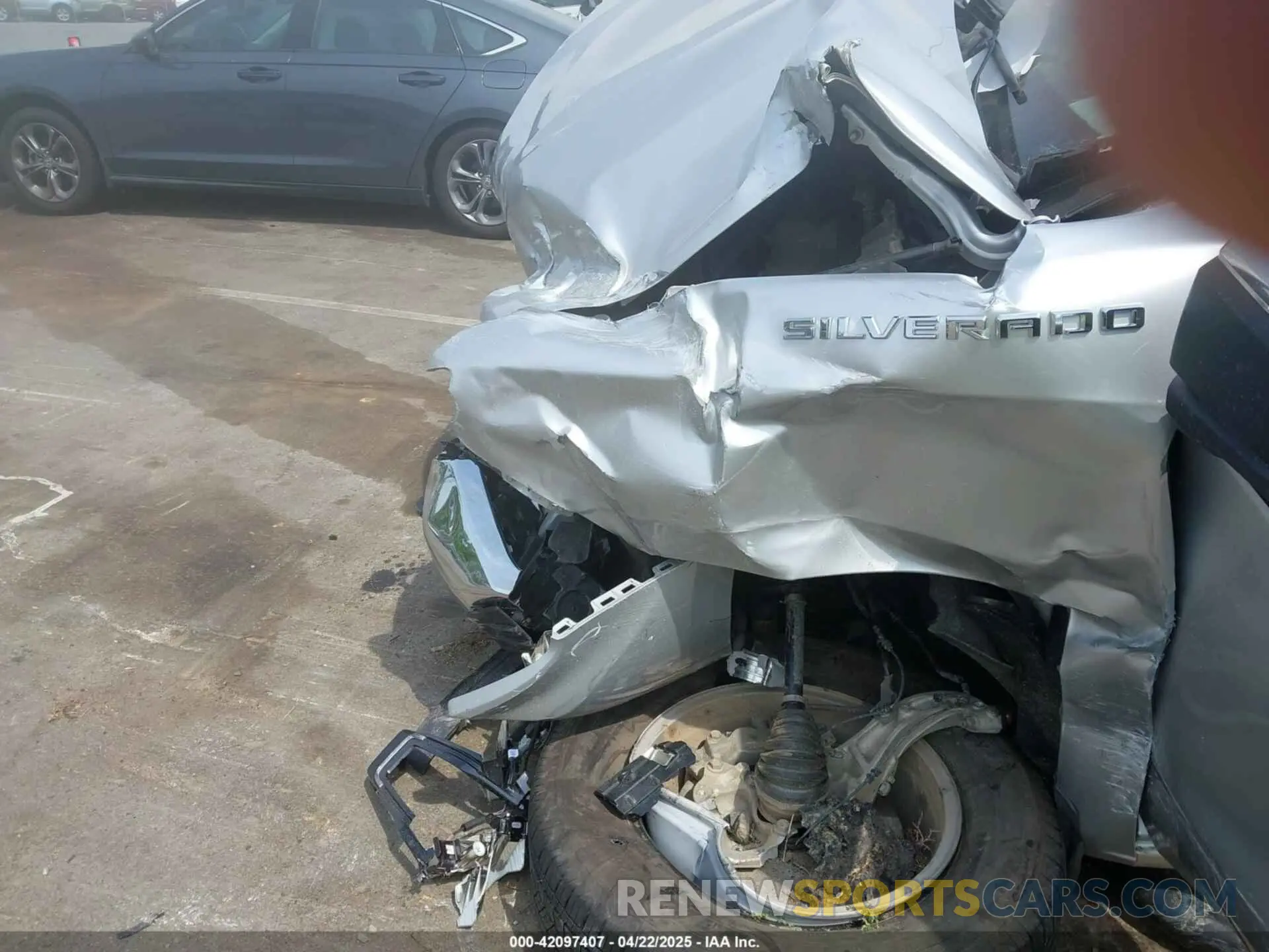 17 Photograph of a damaged car 3GCUYDED9LG427576 CHEVROLET SILVERADO 1500 2020