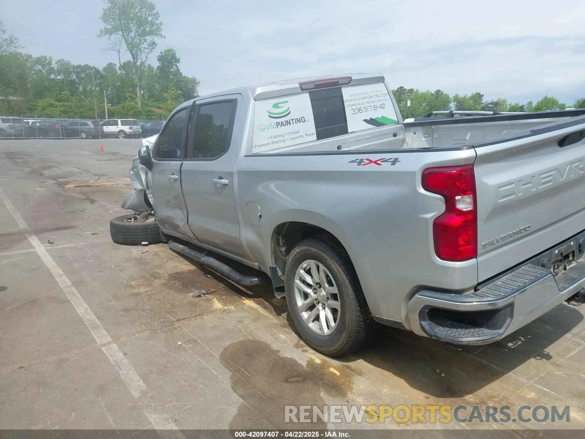 3 Photograph of a damaged car 3GCUYDED9LG427576 CHEVROLET SILVERADO 1500 2020