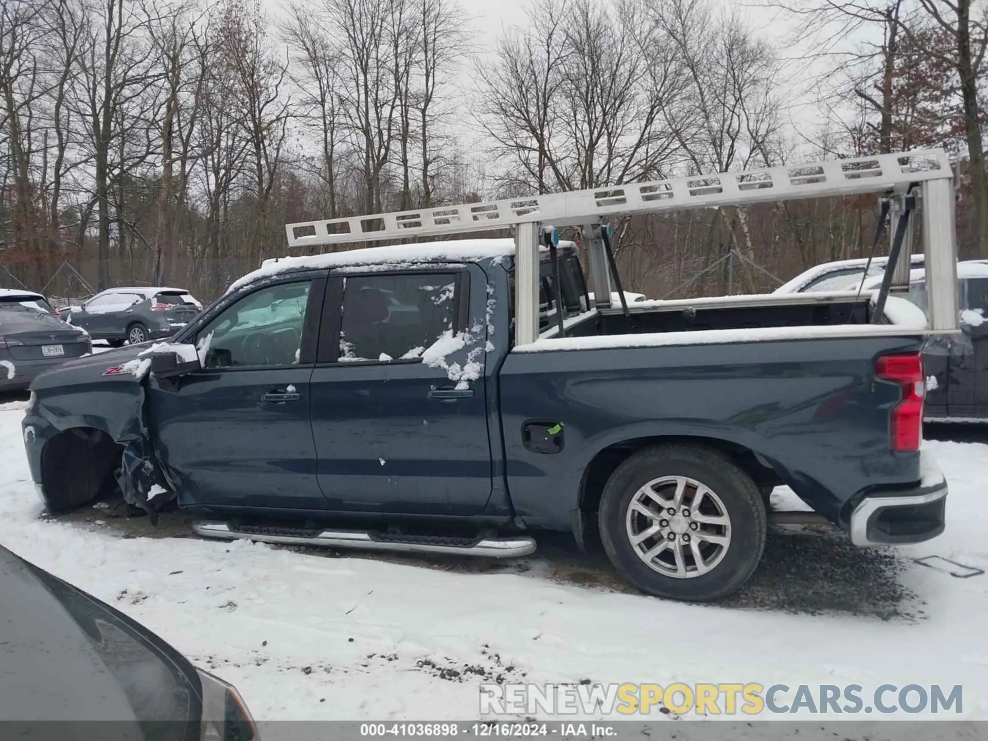 14 Photograph of a damaged car 3GCUYDEDXLG222025 CHEVROLET SILVERADO 1500 2020