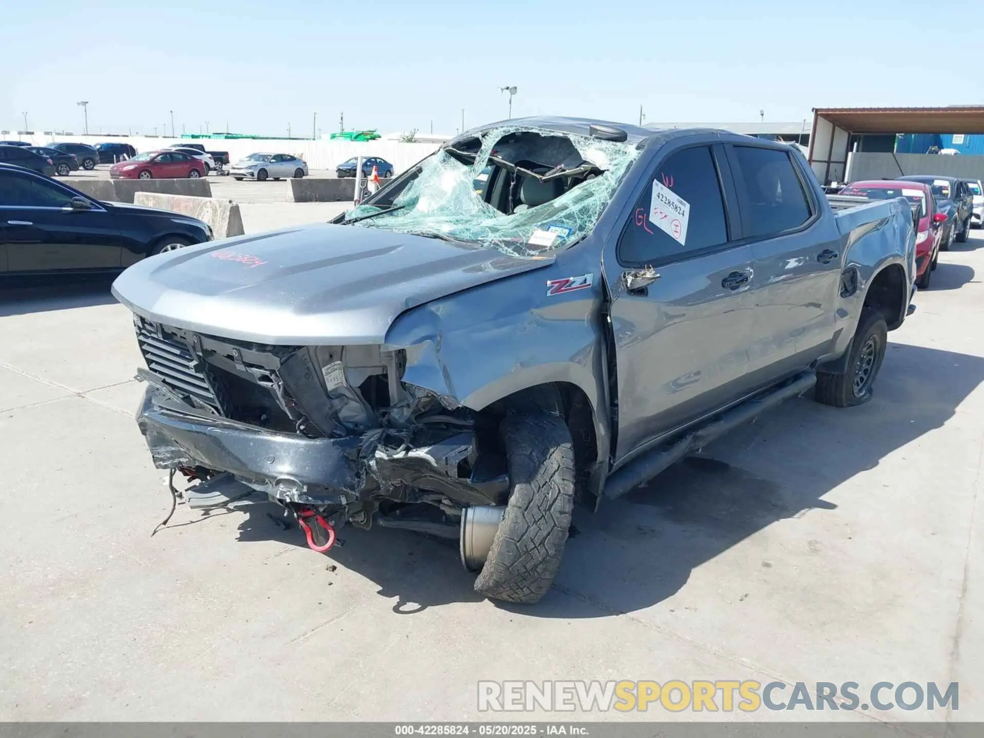 2 Photograph of a damaged car 3GCUYDEDXLG270432 CHEVROLET SILVERADO 1500 2020