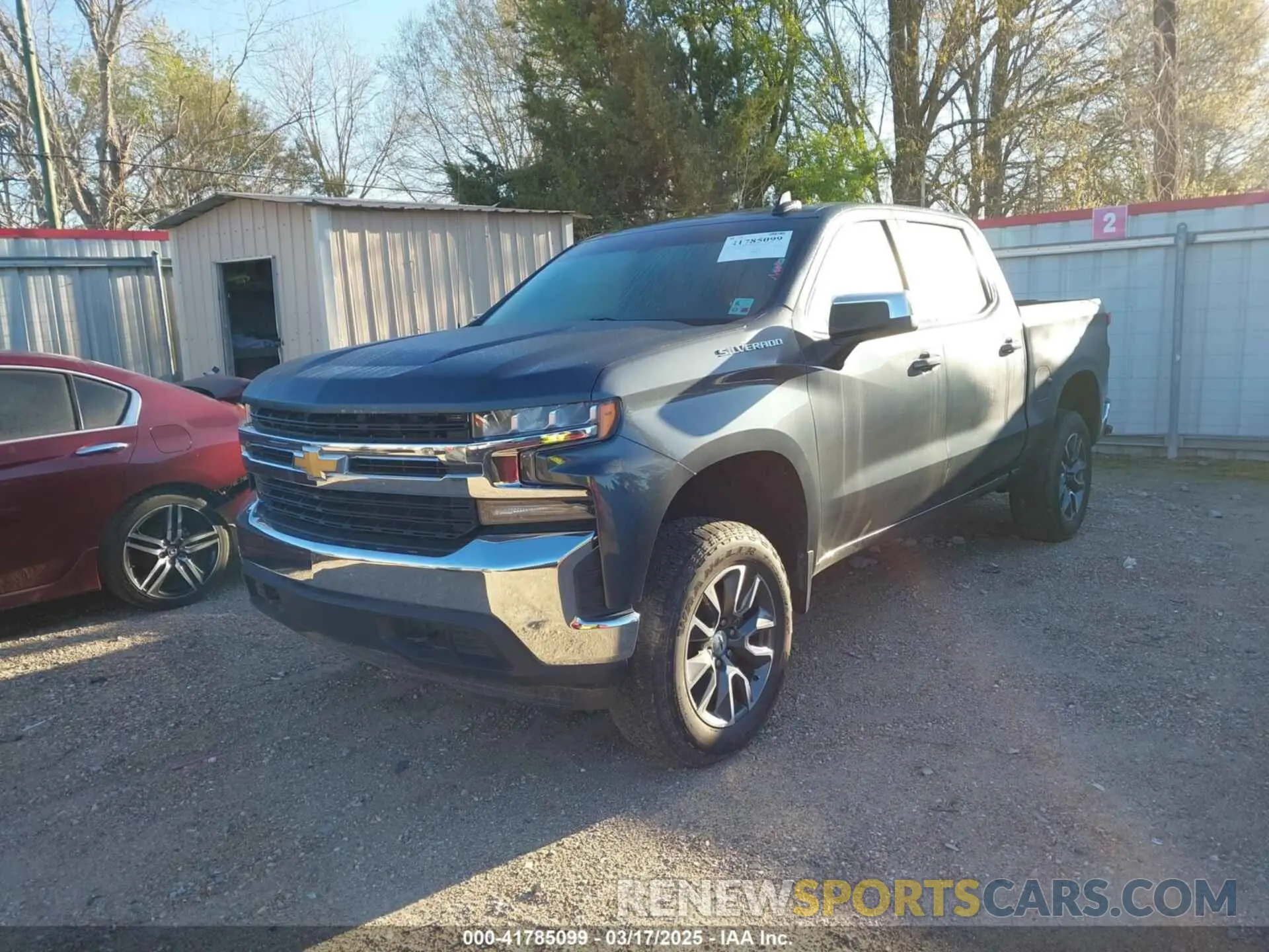 2 Photograph of a damaged car 3GCUYDEDXLG436593 CHEVROLET SILVERADO 1500 2020