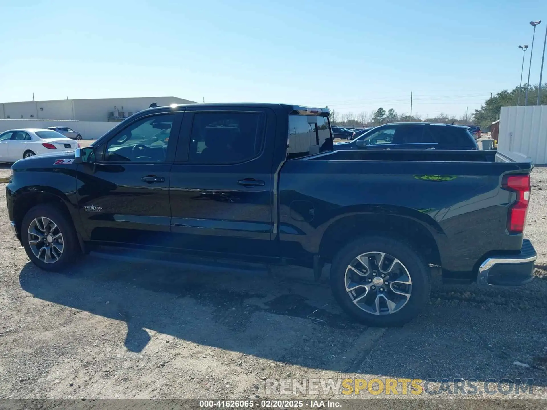 14 Photograph of a damaged car 3GCUYDET1LG115145 CHEVROLET SILVERADO 1500 2020