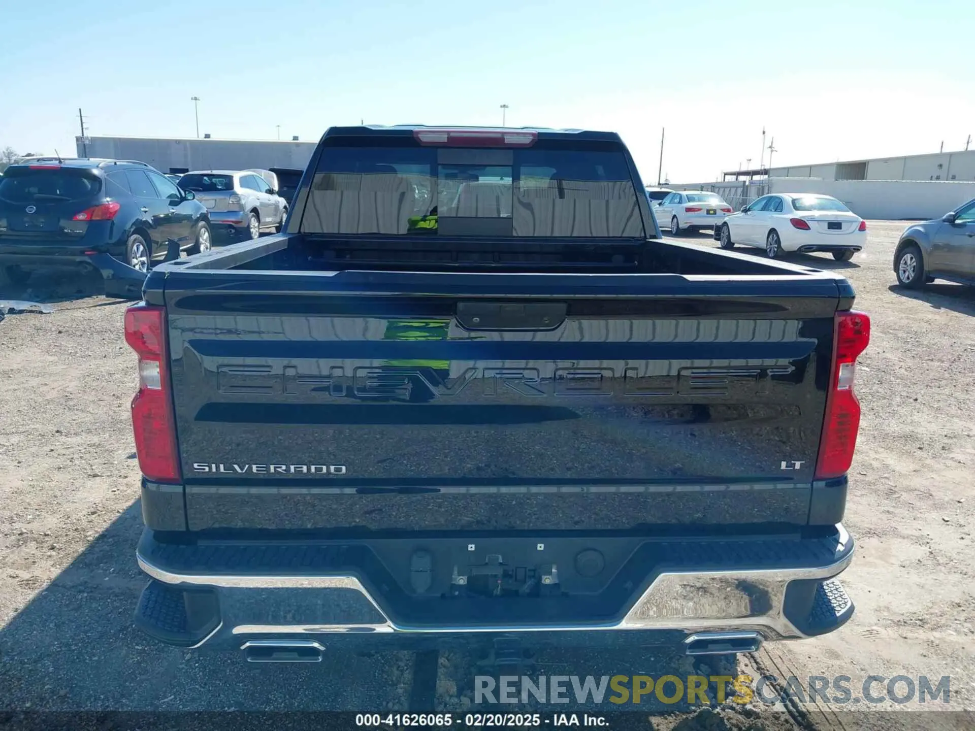 16 Photograph of a damaged car 3GCUYDET1LG115145 CHEVROLET SILVERADO 1500 2020