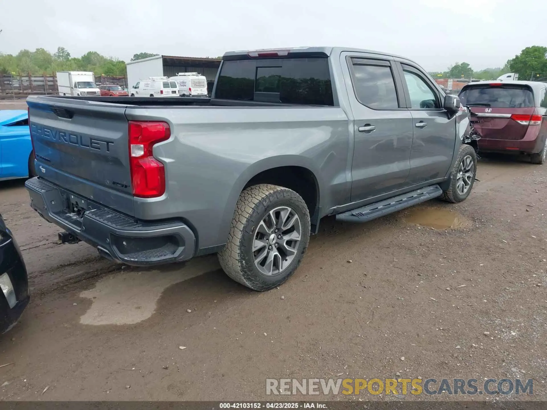 4 Photograph of a damaged car 3GCUYEED0LG416746 CHEVROLET SILVERADO 1500 2020