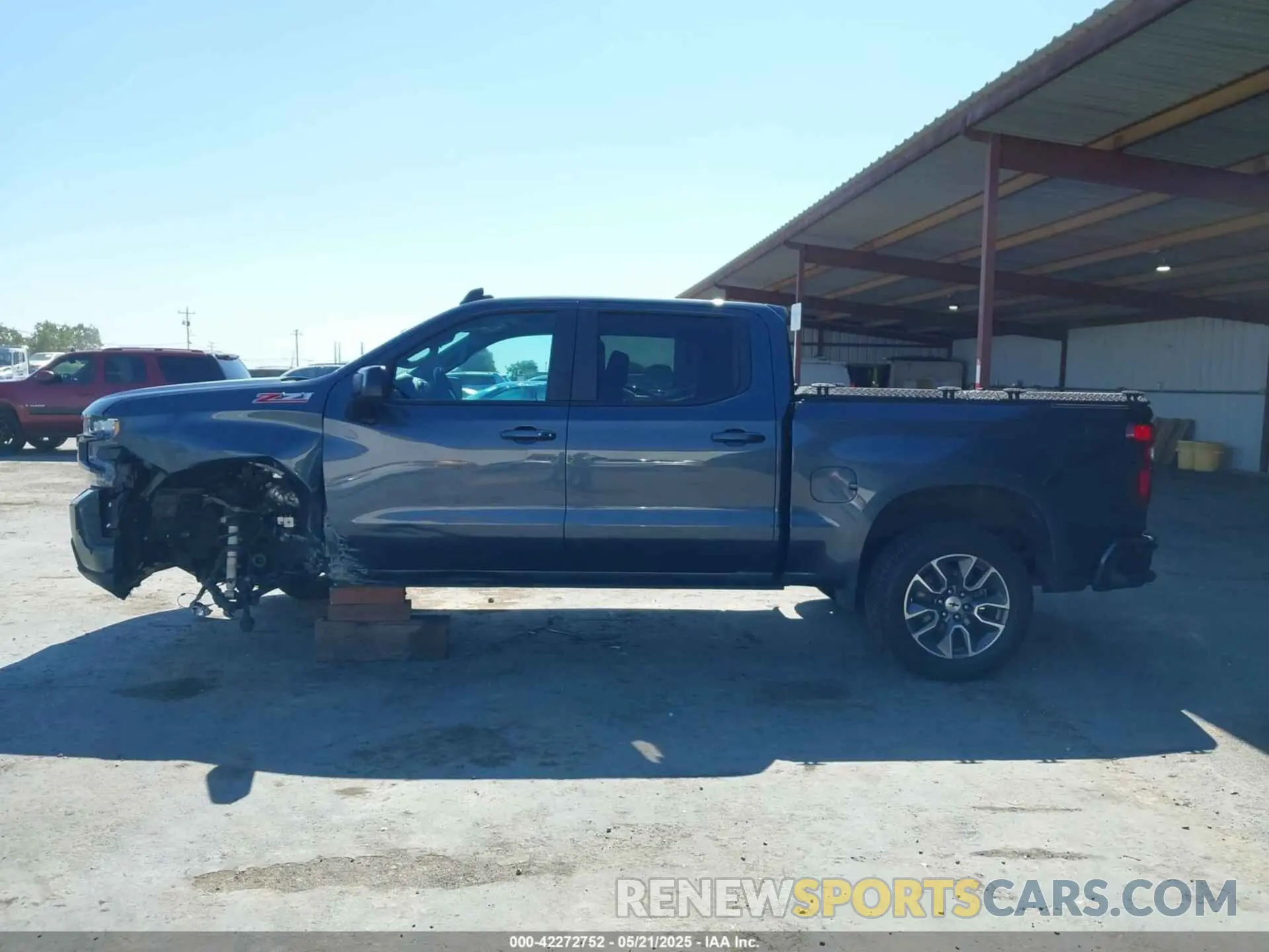 14 Photograph of a damaged car 3GCUYEED4LG101285 CHEVROLET SILVERADO 1500 2020