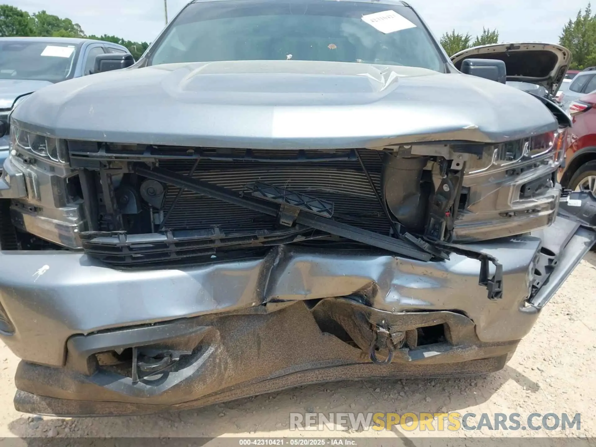 6 Photograph of a damaged car 3GCUYEED5LG421795 CHEVROLET SILVERADO 1500 2020