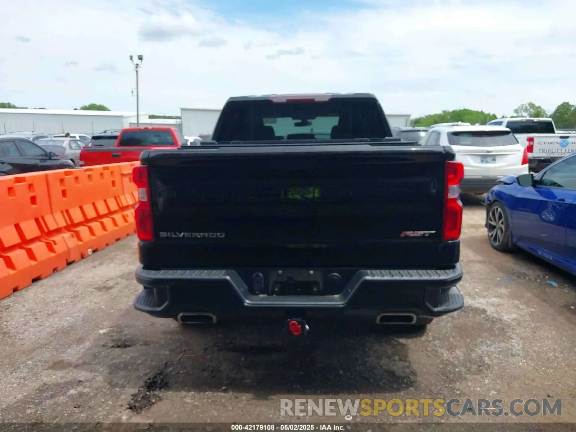 16 Photograph of a damaged car 3GCUYEED6LG231293 CHEVROLET SILVERADO 1500 2020