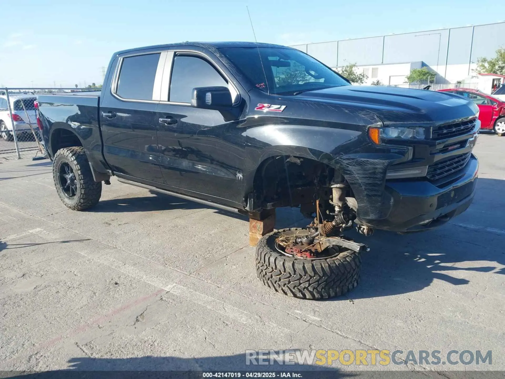 1 Photograph of a damaged car 3GCUYEED8LG118767 CHEVROLET SILVERADO 1500 2020