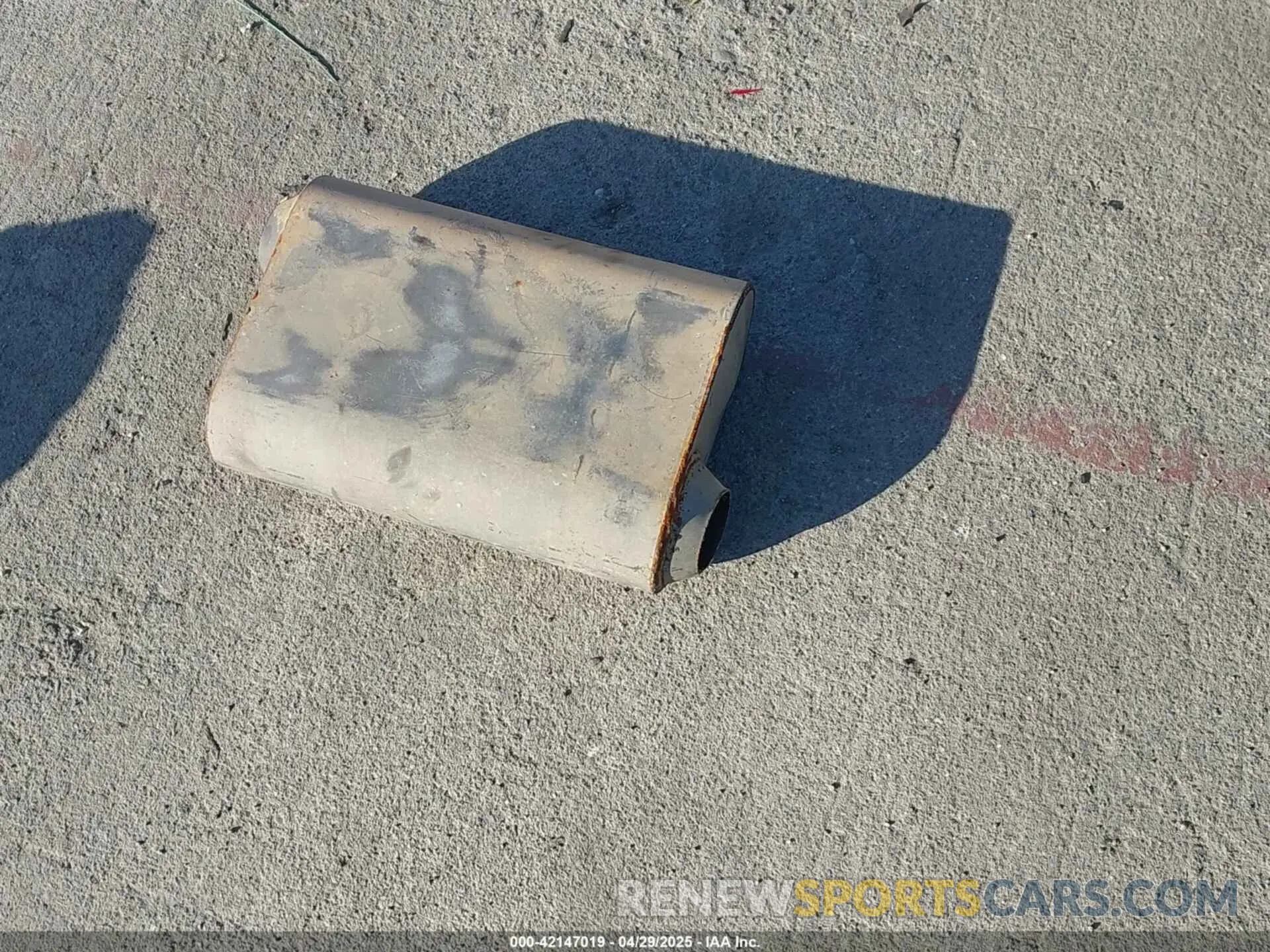 12 Photograph of a damaged car 3GCUYEED8LG118767 CHEVROLET SILVERADO 1500 2020