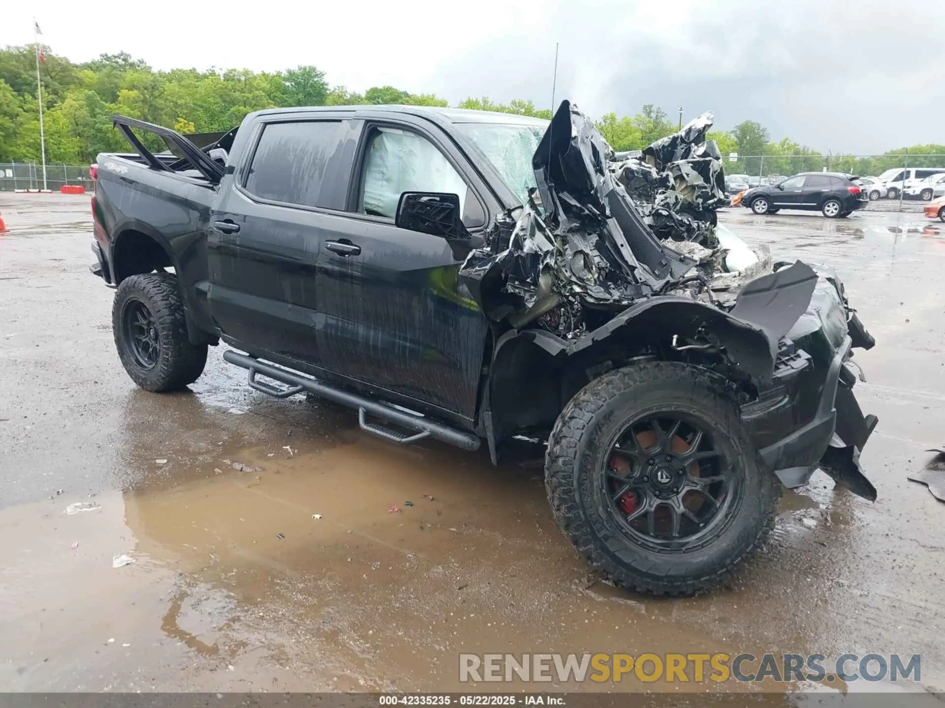 1 Photograph of a damaged car 3GCUYEEDXLG409643 CHEVROLET SILVERADO 1500 2020