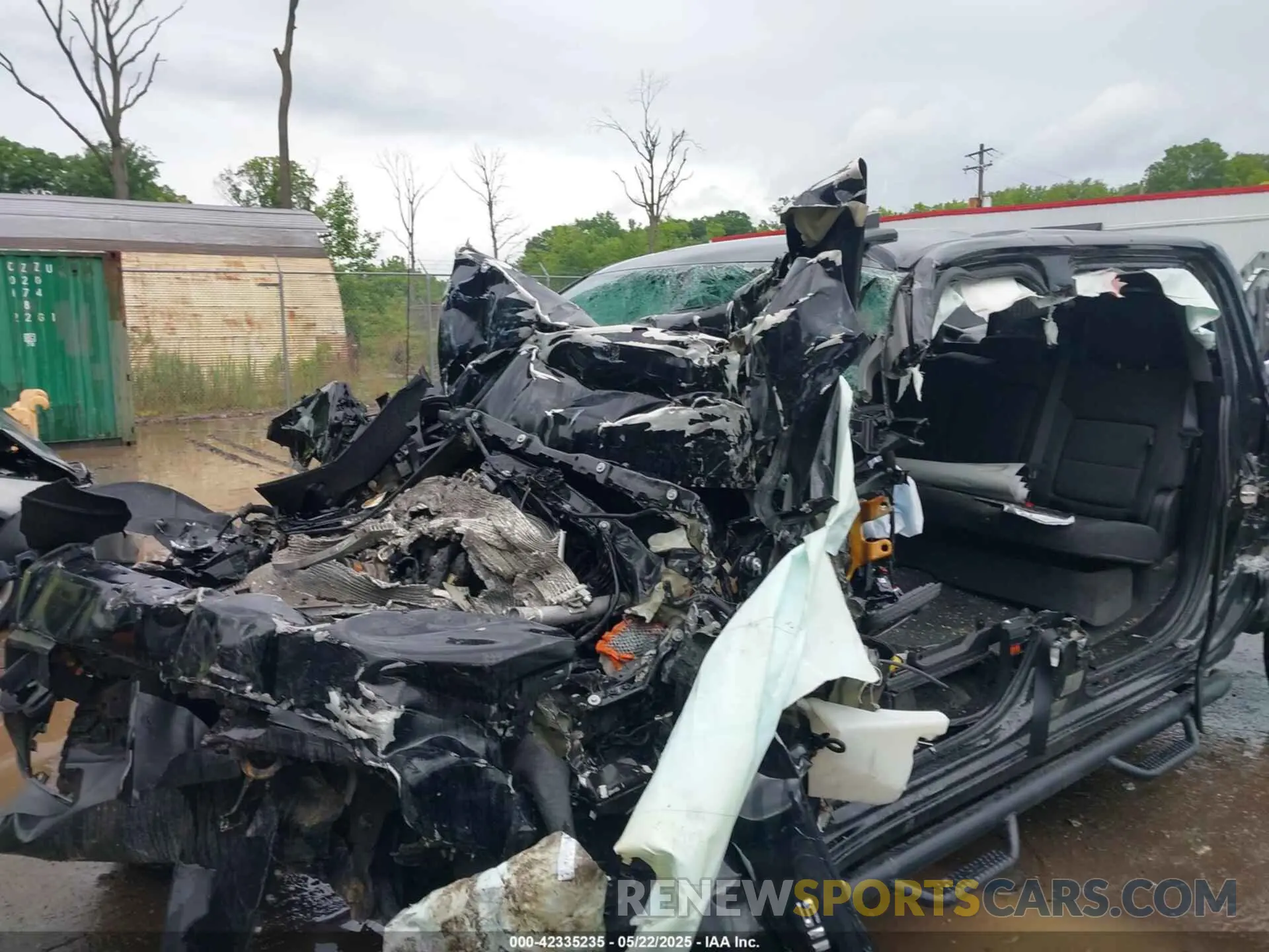 6 Photograph of a damaged car 3GCUYEEDXLG409643 CHEVROLET SILVERADO 1500 2020