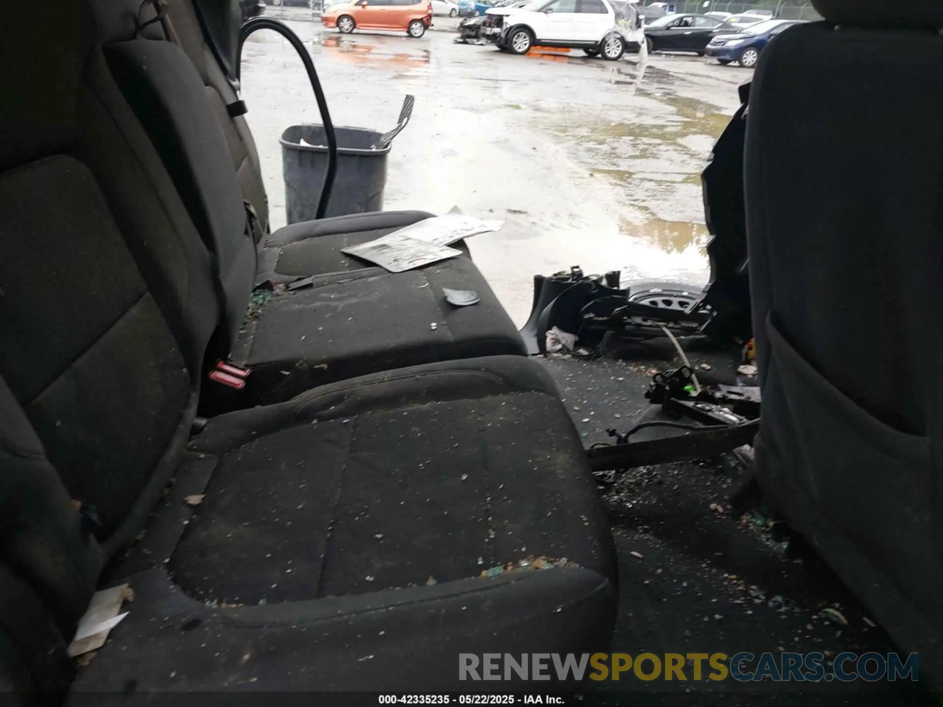 8 Photograph of a damaged car 3GCUYEEDXLG409643 CHEVROLET SILVERADO 1500 2020