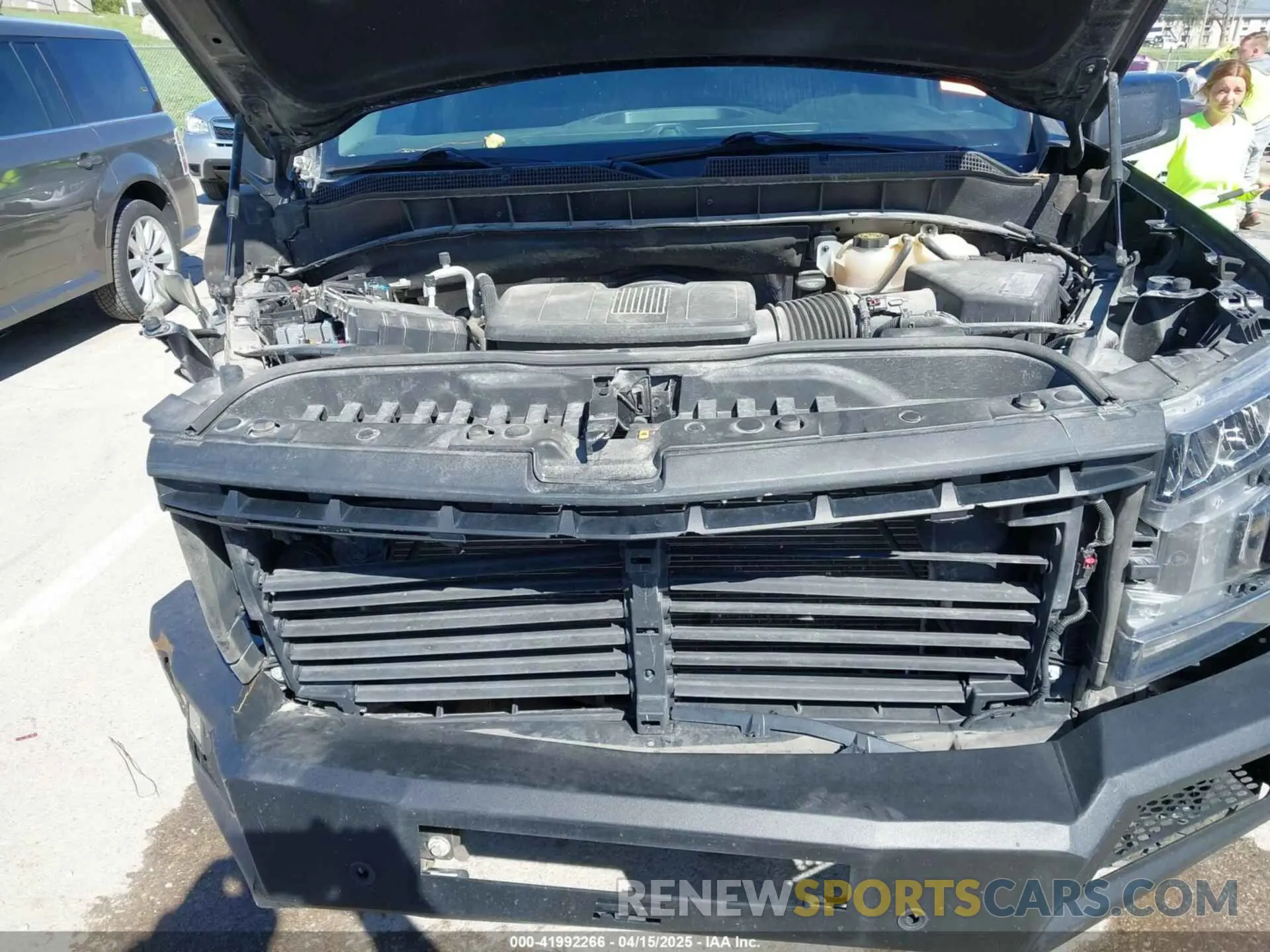 10 Photograph of a damaged car 3GCUYEEL6LG286141 CHEVROLET SILVERADO 1500 2020