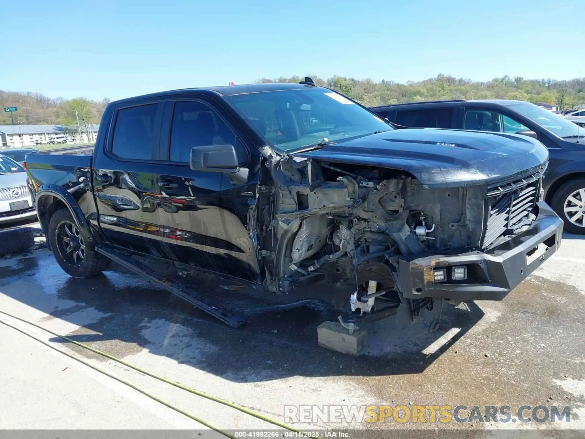 13 Photograph of a damaged car 3GCUYEEL6LG286141 CHEVROLET SILVERADO 1500 2020