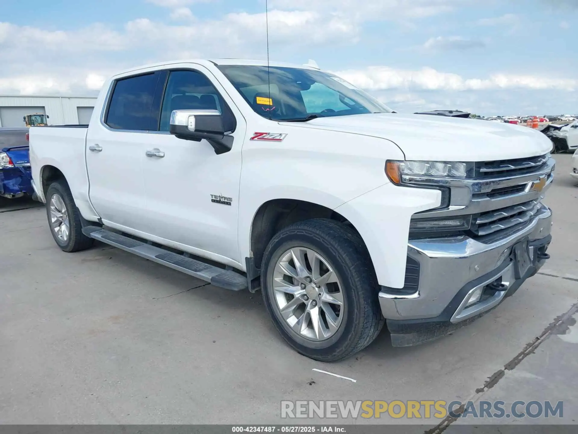 1 Photograph of a damaged car 3GCUYGED6LG210987 CHEVROLET SILVERADO 1500 2020