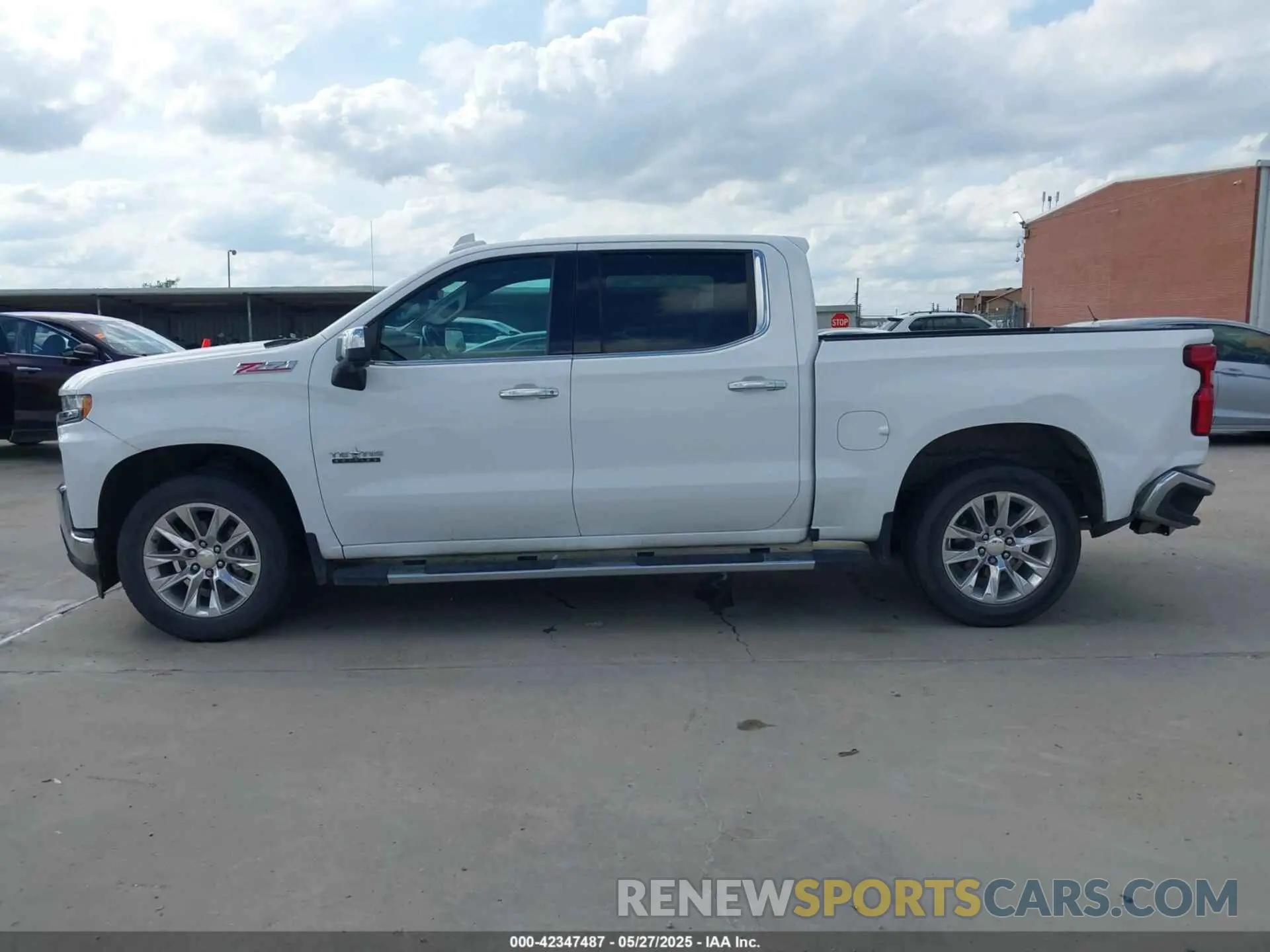 15 Photograph of a damaged car 3GCUYGED6LG210987 CHEVROLET SILVERADO 1500 2020