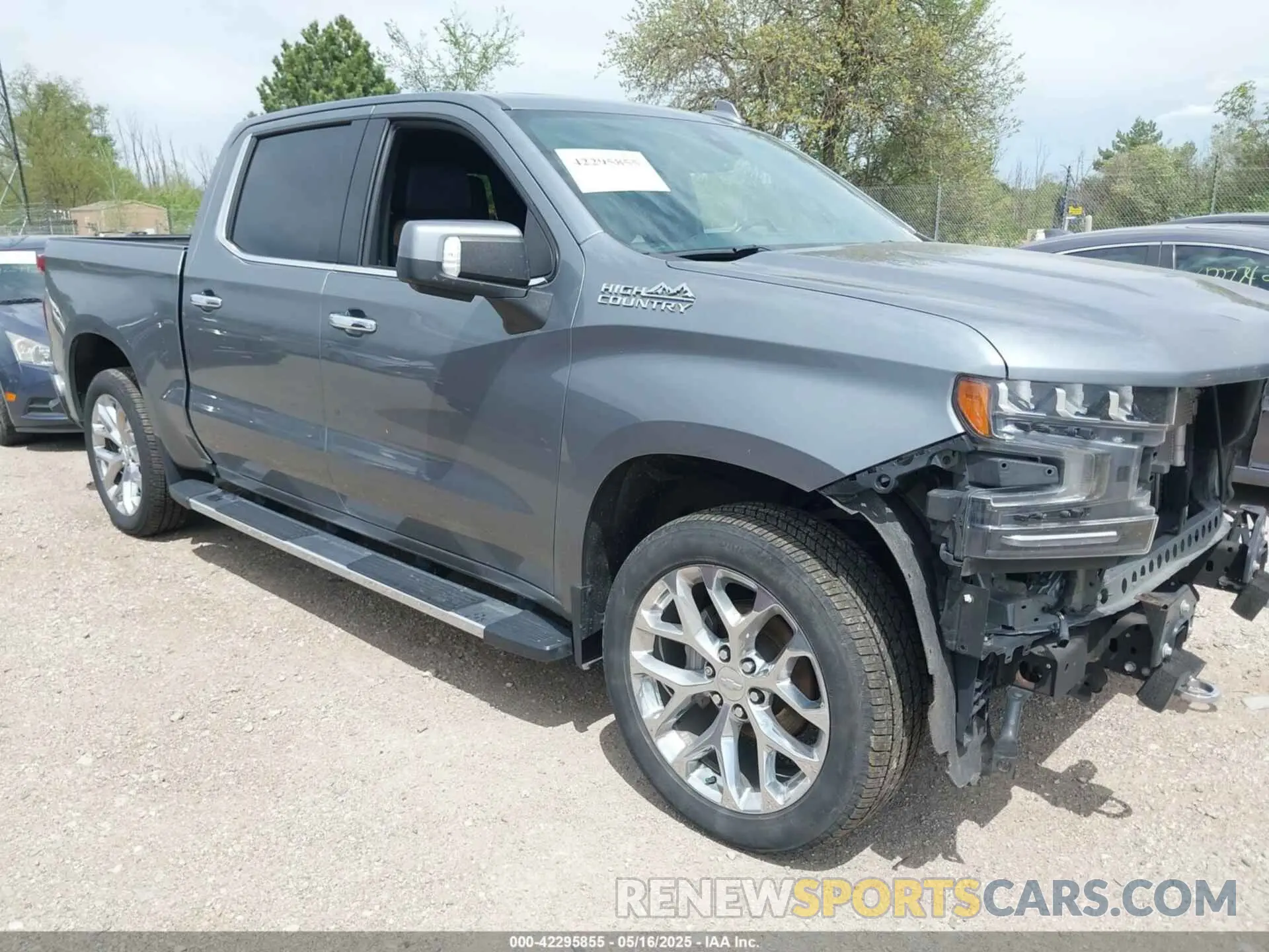 1 Photograph of a damaged car 3GCUYHED8LG110816 CHEVROLET SILVERADO 1500 2020