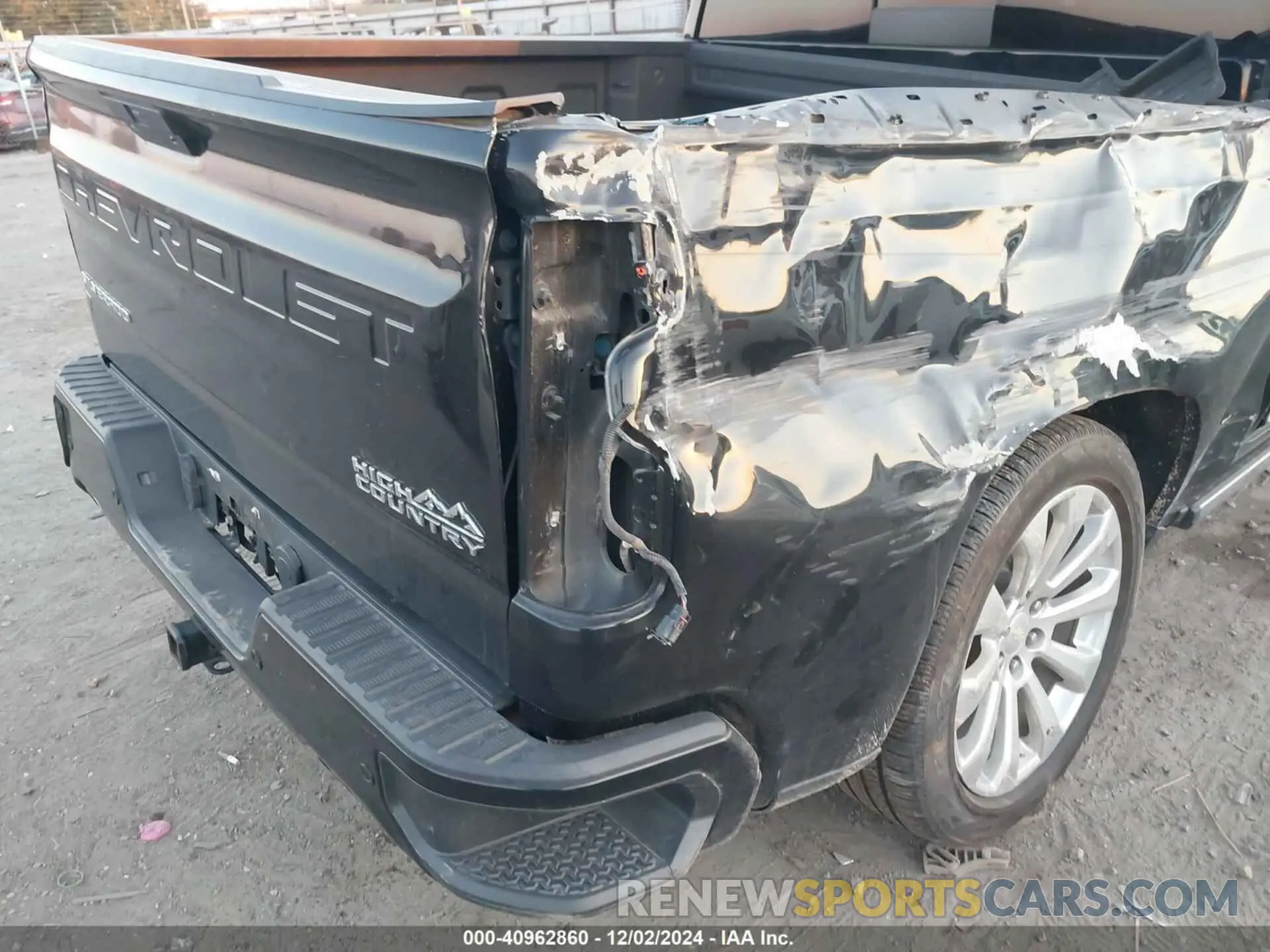 21 Photograph of a damaged car 3GCUYHEL1LG426016 CHEVROLET SILVERADO 1500 2020