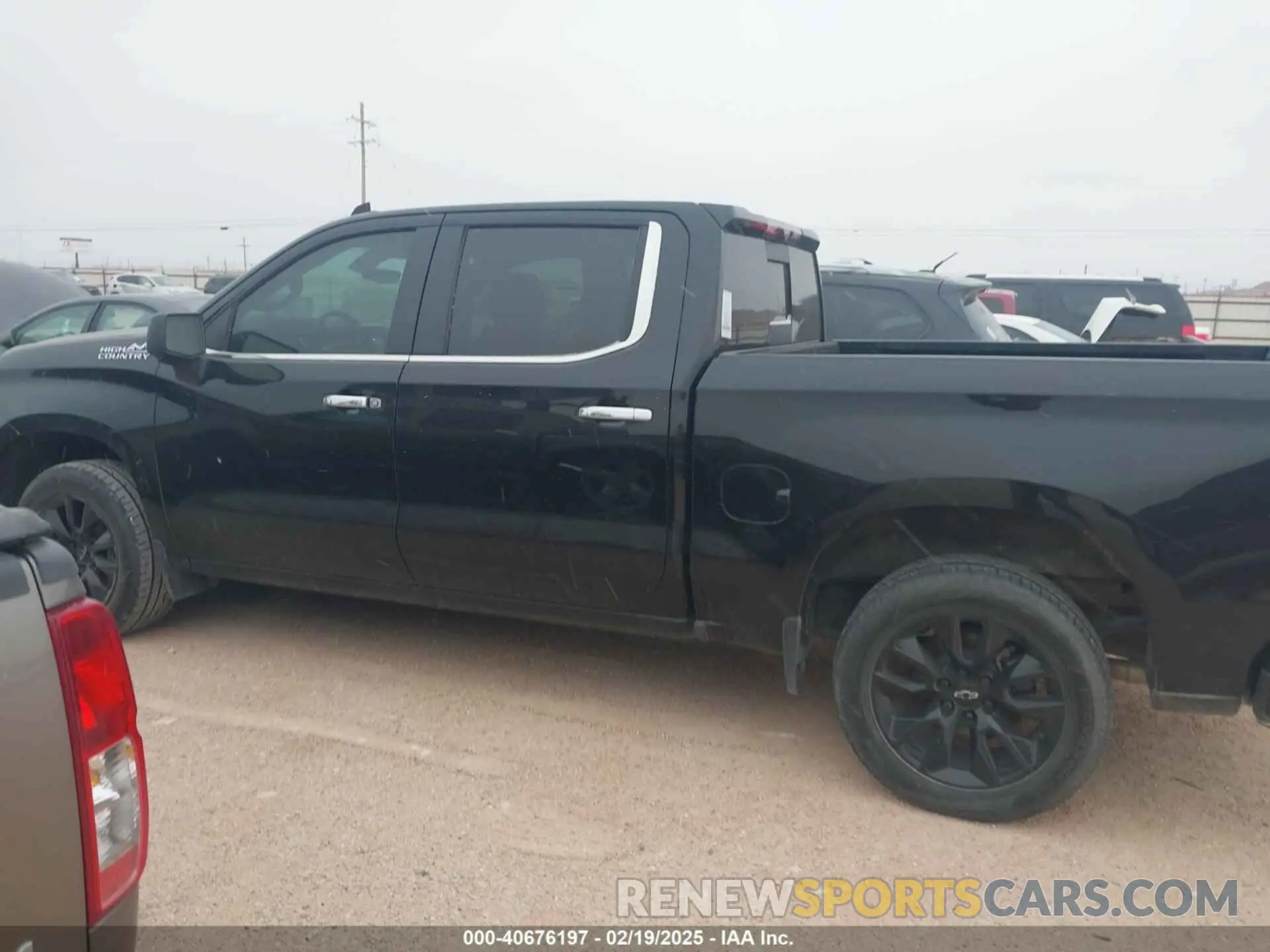 14 Photograph of a damaged car 3GCUYHEL2LG432410 CHEVROLET SILVERADO 1500 2020