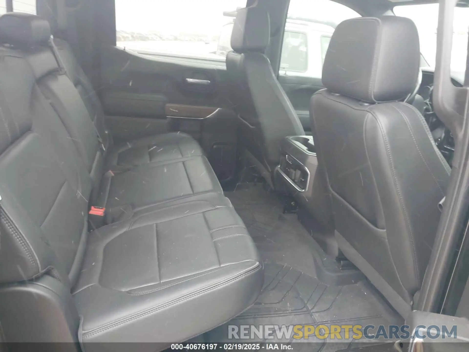 8 Photograph of a damaged car 3GCUYHEL2LG432410 CHEVROLET SILVERADO 1500 2020