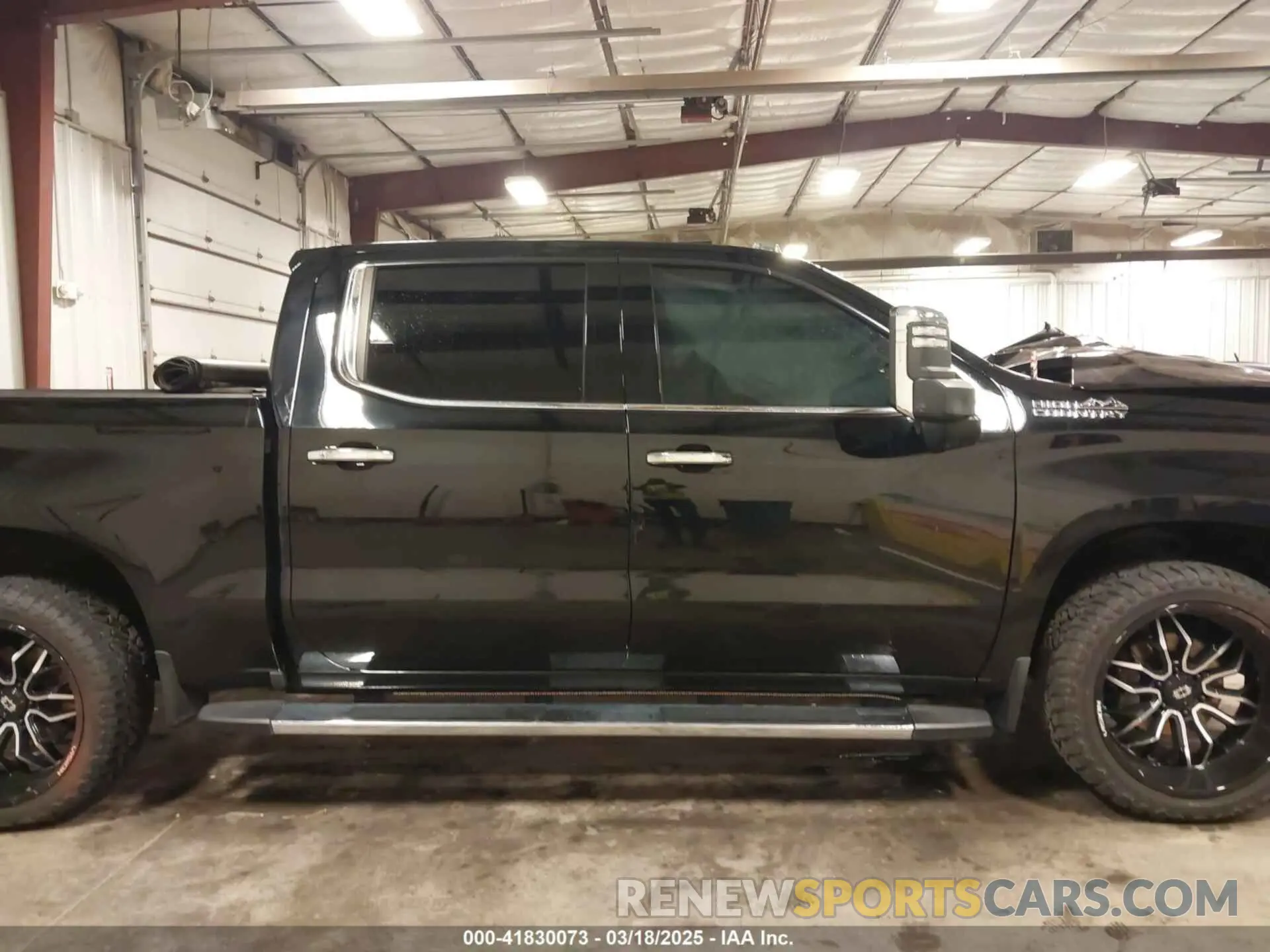 14 Photograph of a damaged car 3GCUYHEL4LG228238 CHEVROLET SILVERADO 1500 2020