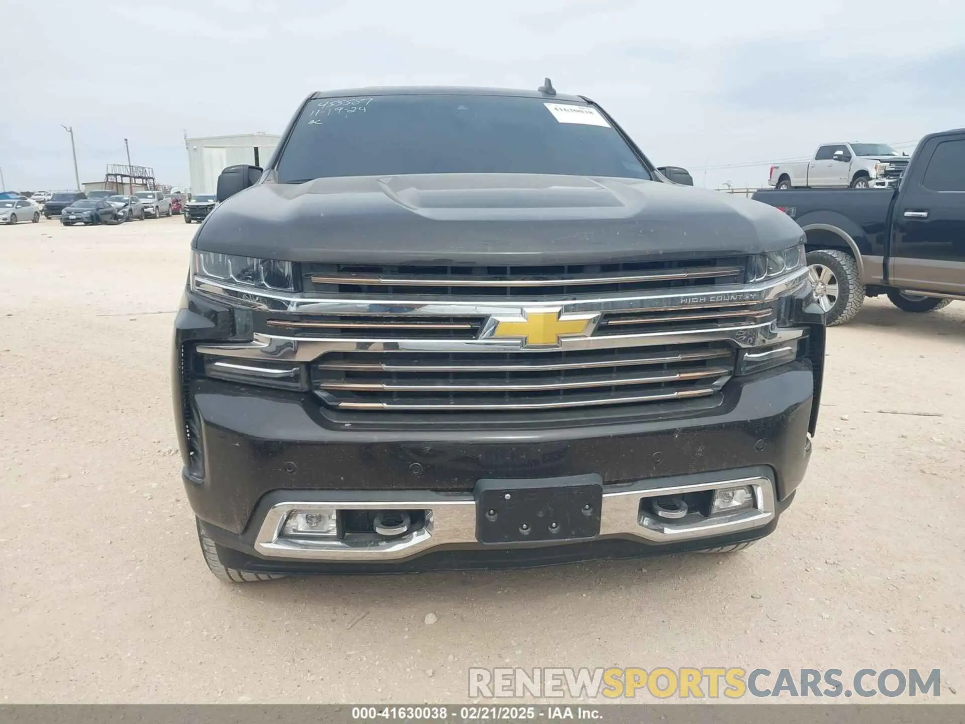 12 Photograph of a damaged car 3GCUYHEL9LG285602 CHEVROLET SILVERADO 1500 2020
